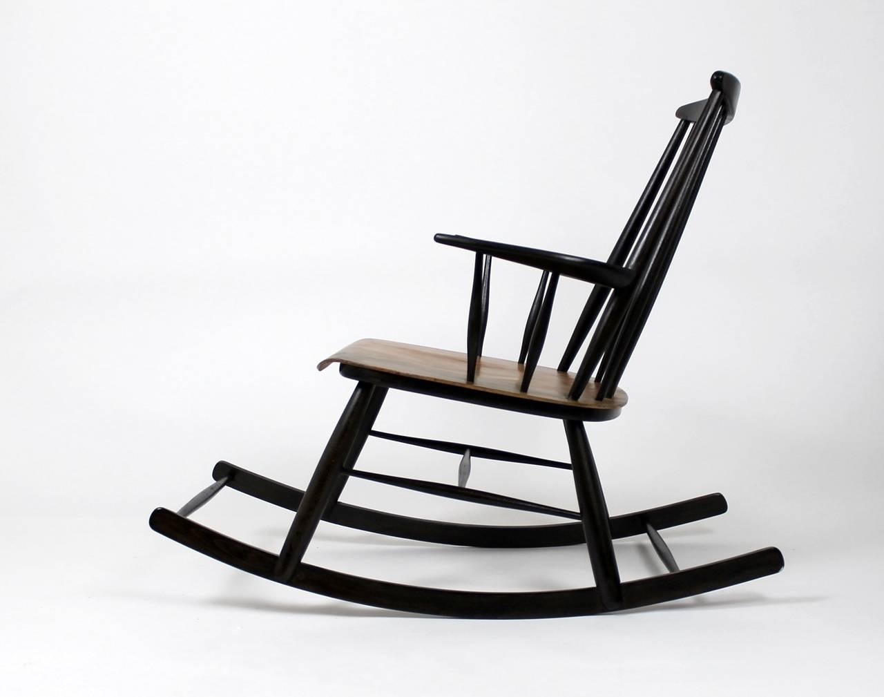 Scandinavian Style Rocking Chair, 1960s For Sale 3