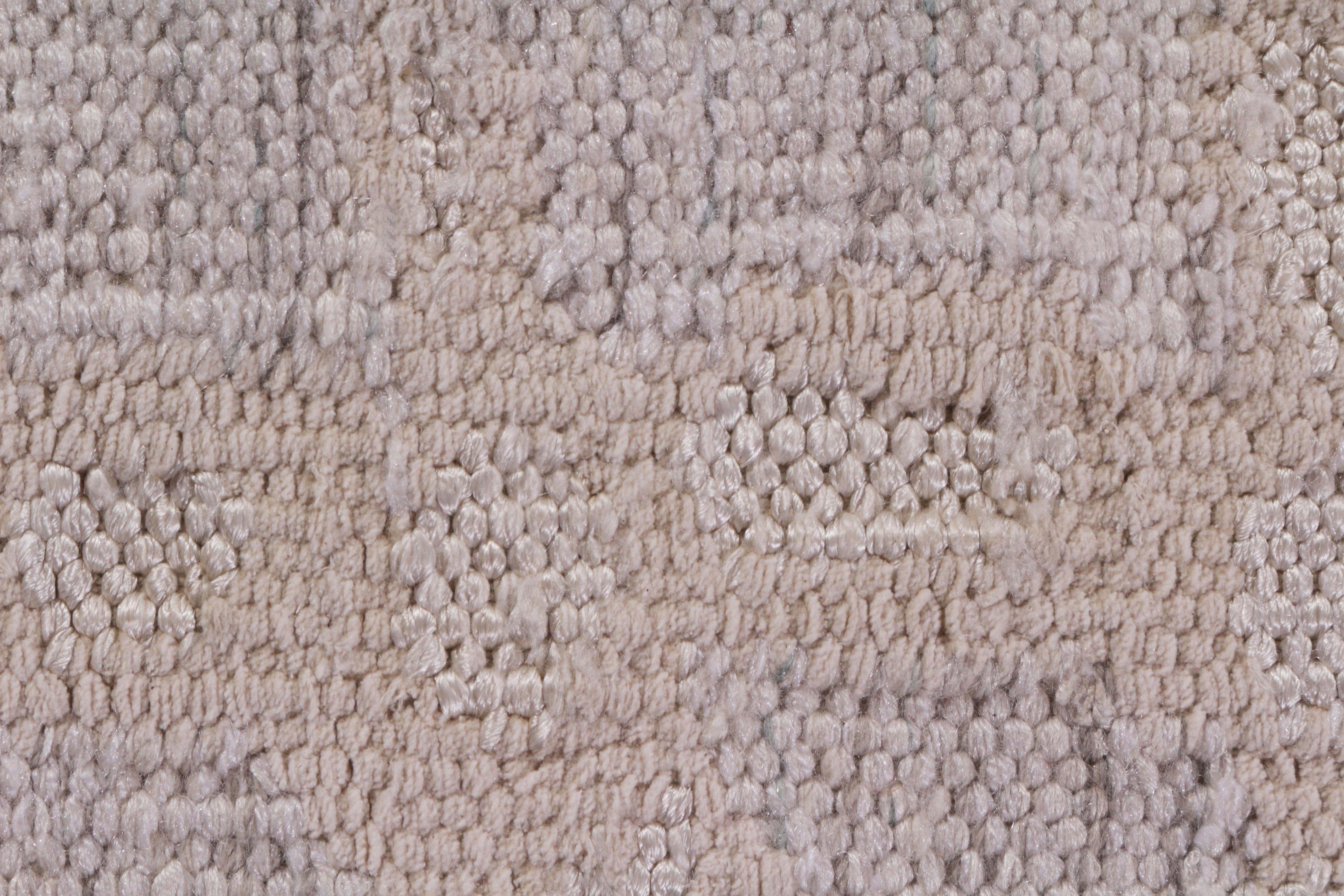 Teppich & Kelim-Teppich im skandinavischen Stil mit geometrischem Beige- und Silbergrau-Muster (Asiatisch) im Angebot