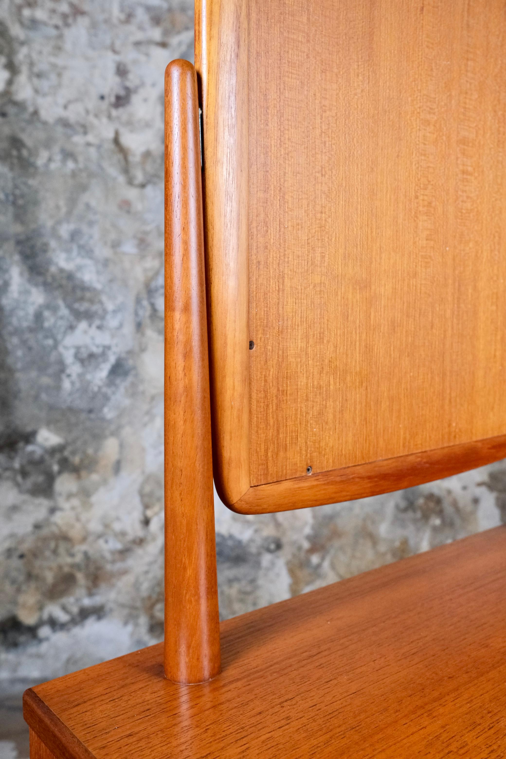 Scandinavian-style teak vanity table, made in France, 1960s 4