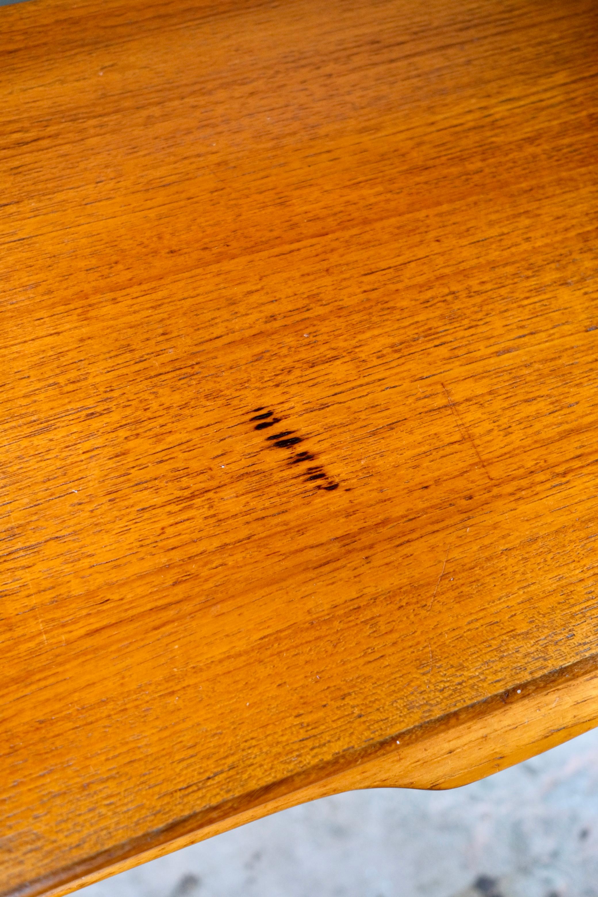 Scandinavian-style teak vanity table, made in France, 1960s 10