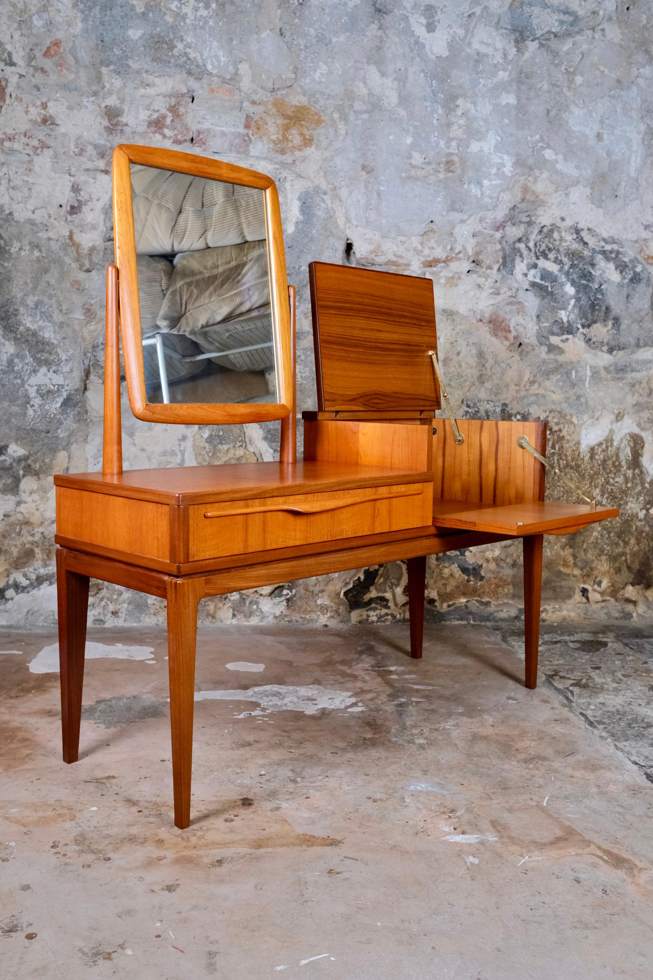Mirror Scandinavian-style teak vanity table, made in France, 1960s