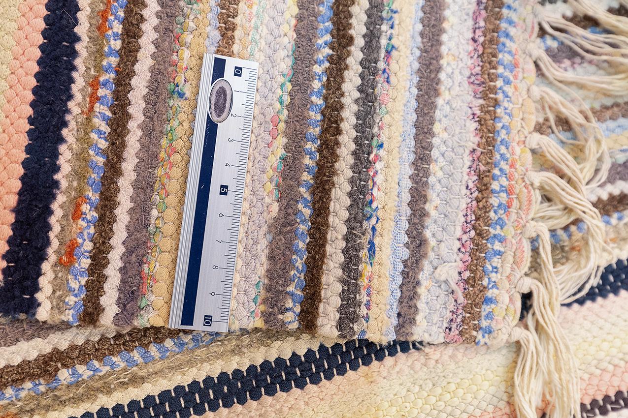Skandinavische schwedische weiche Farbpalette aus Kelim im Zustand „Gut“ im Angebot in Ferrara, IT