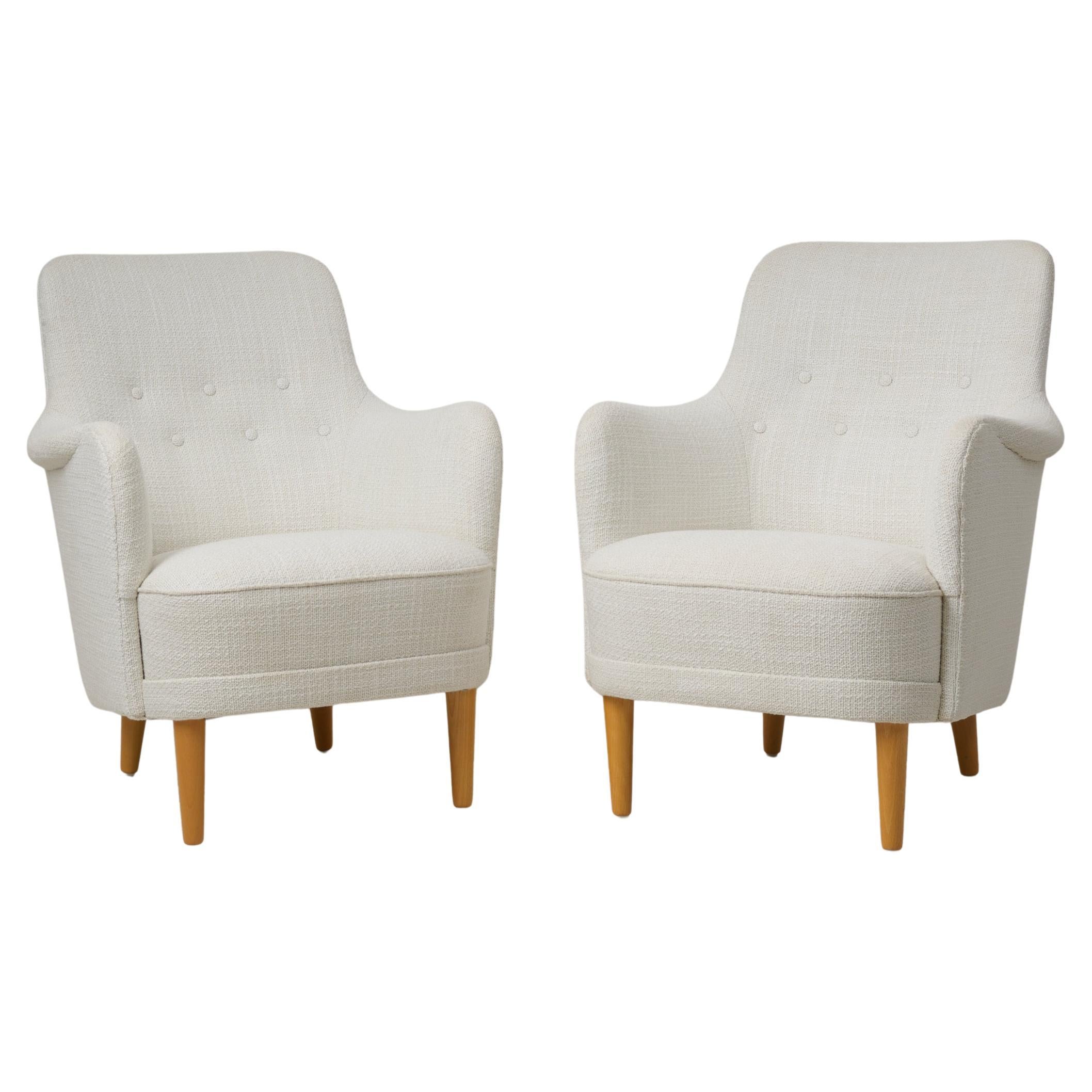 Scandinavian Swedish Modern Carl Malmsten Samsas White Bouclé Armchairs