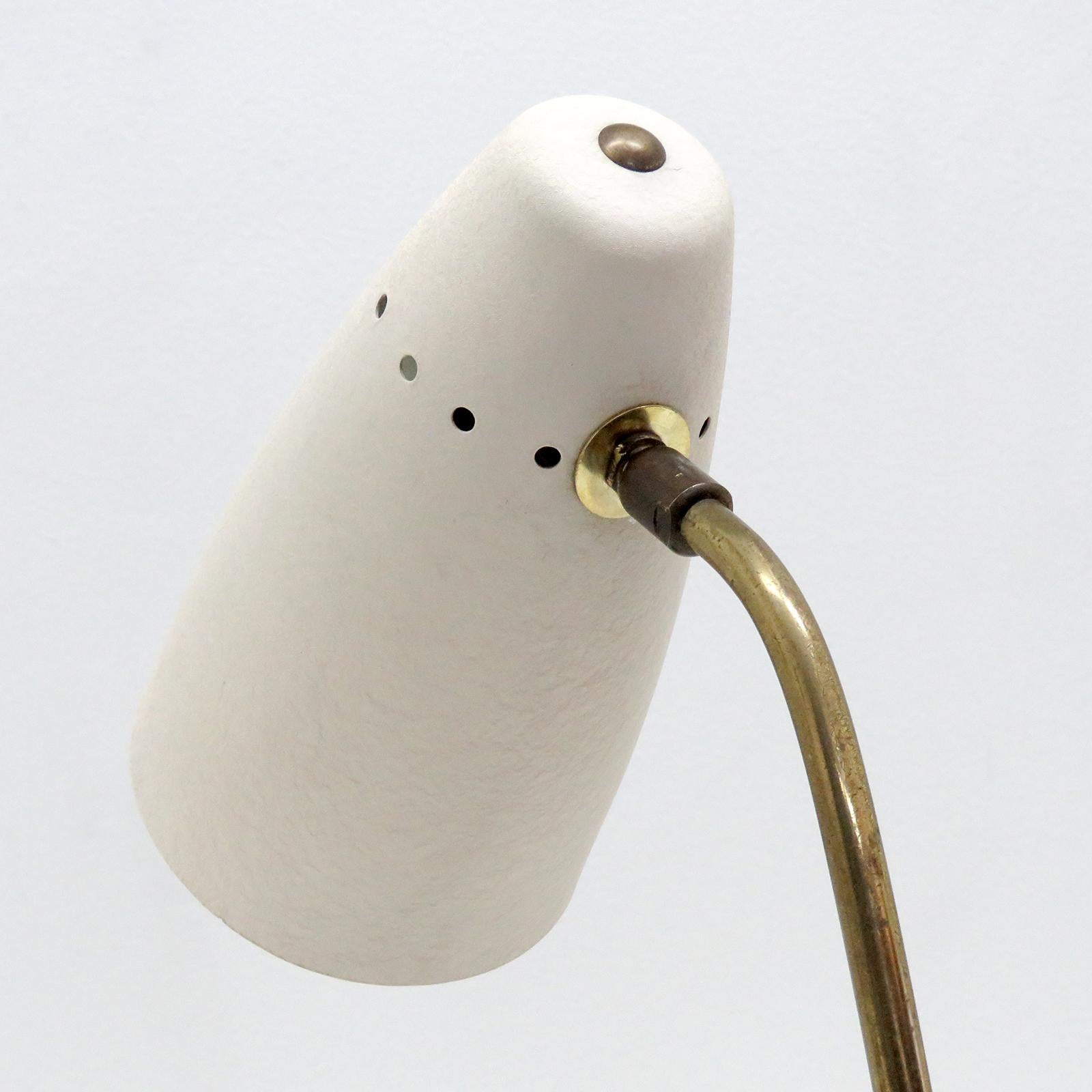 Skandinavische Tischlampe, 1950 (Metall) im Angebot