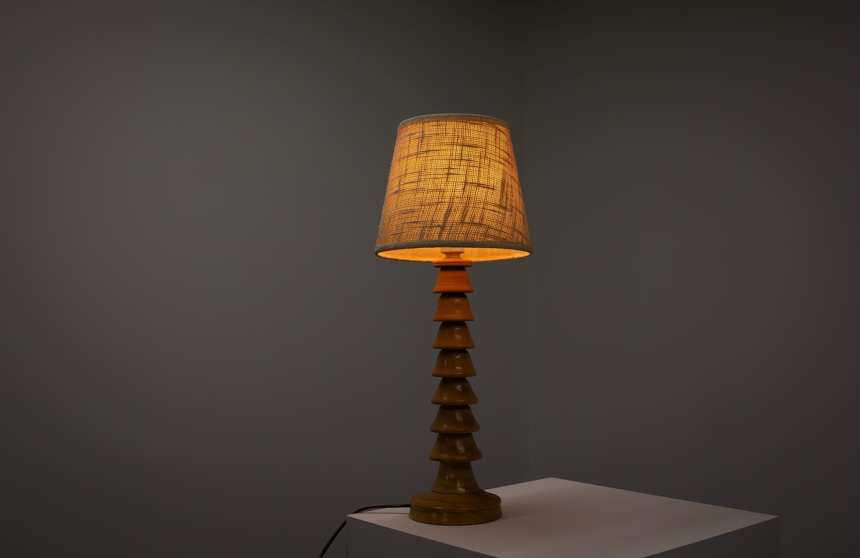 Scandinavian Table Lamp in Birch, 1970s For Sale 4