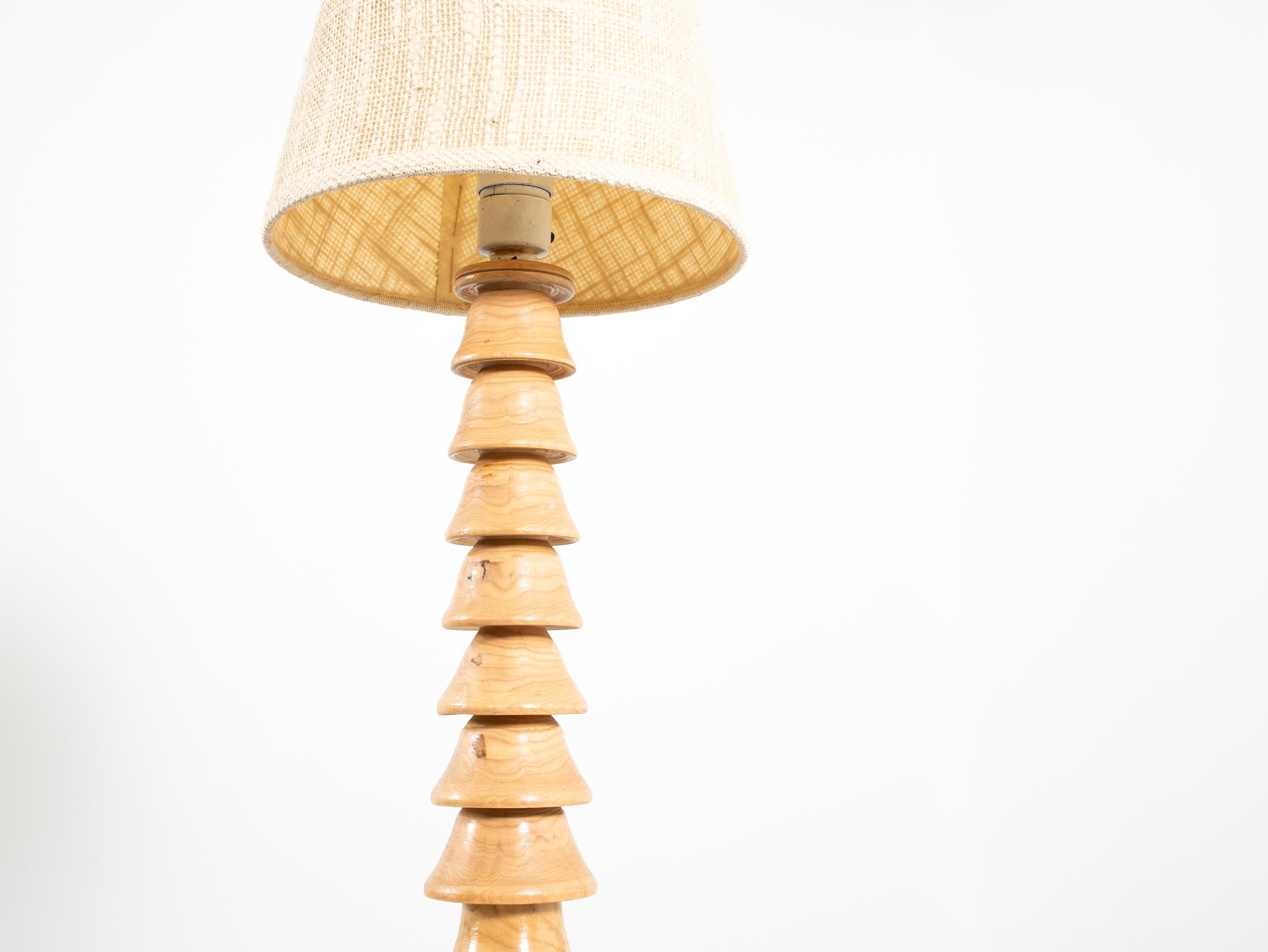 Mid-Century Modern Scandinavian Table Lamp in Birch, 1970s For Sale