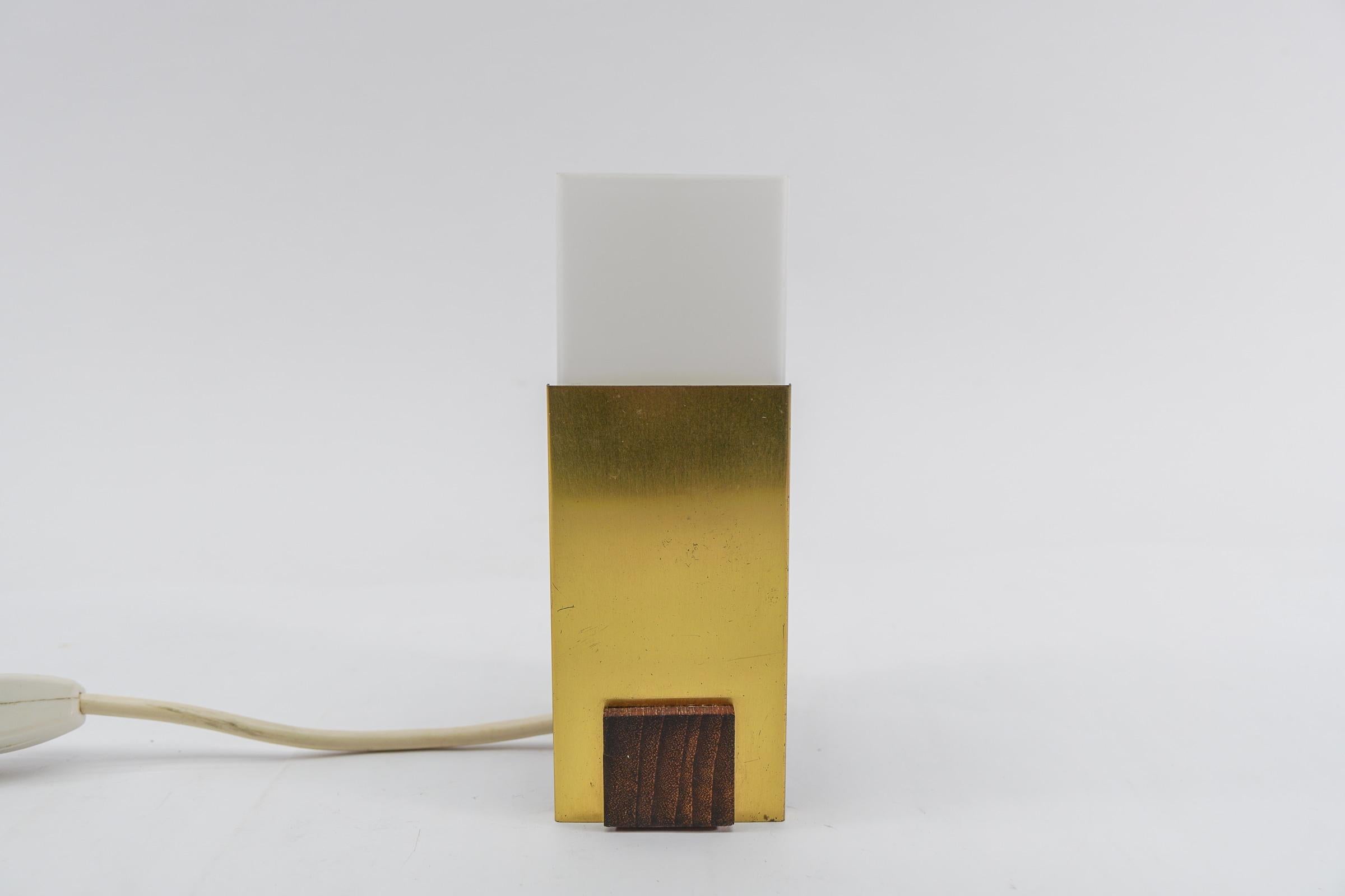 Scandinavian Table Lamp Made in Teak, Opal Glass and Brass, 1960s For Sale 5