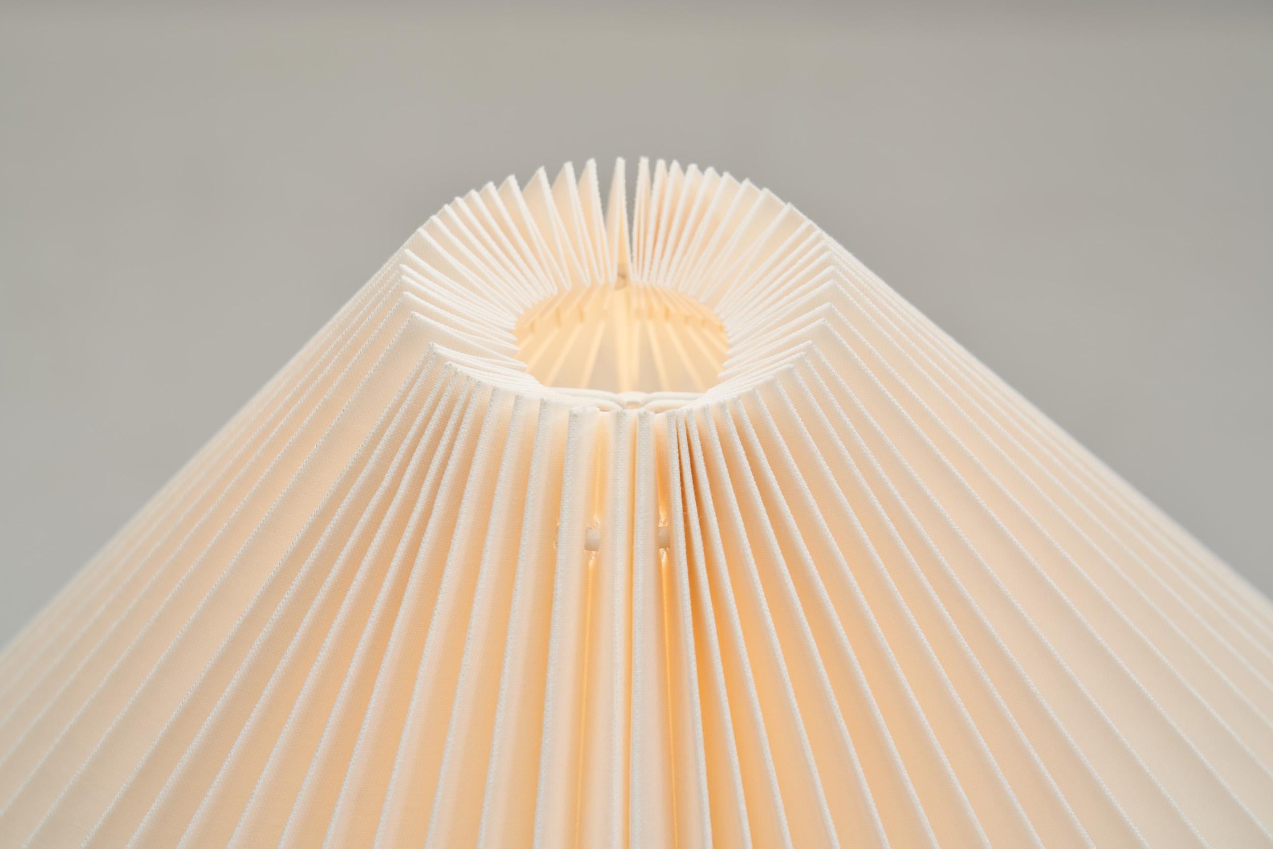 Scandinavian Table Lamp with Pleated Empire Lampshade, Scandinavia ca 1940s 5