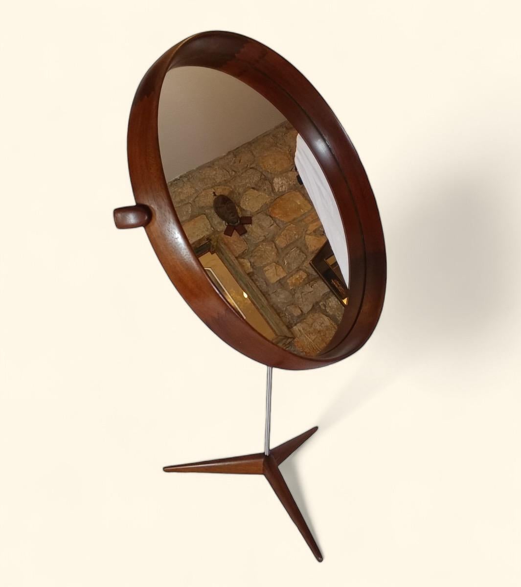 Scandinave moderne Scandinavian Table Mirror by Luxus (Uno & Osten Kristiansson), 1960s. en vente