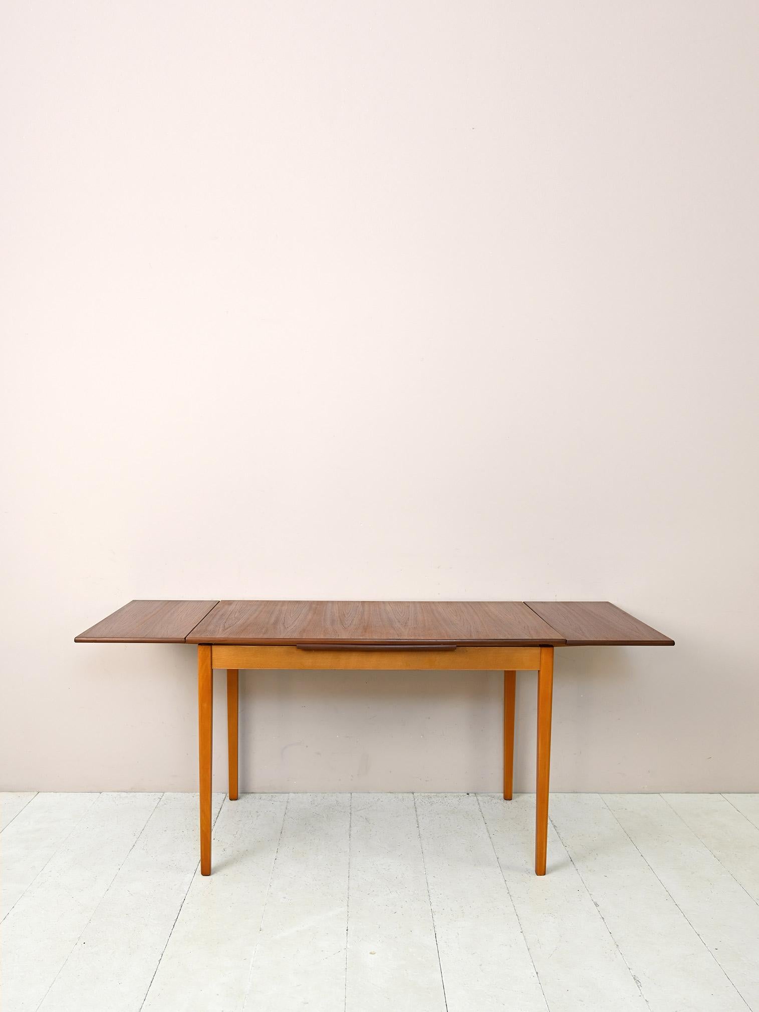 Scandinavian Modern Scandinavian Table with Pull-Out Planks For Sale