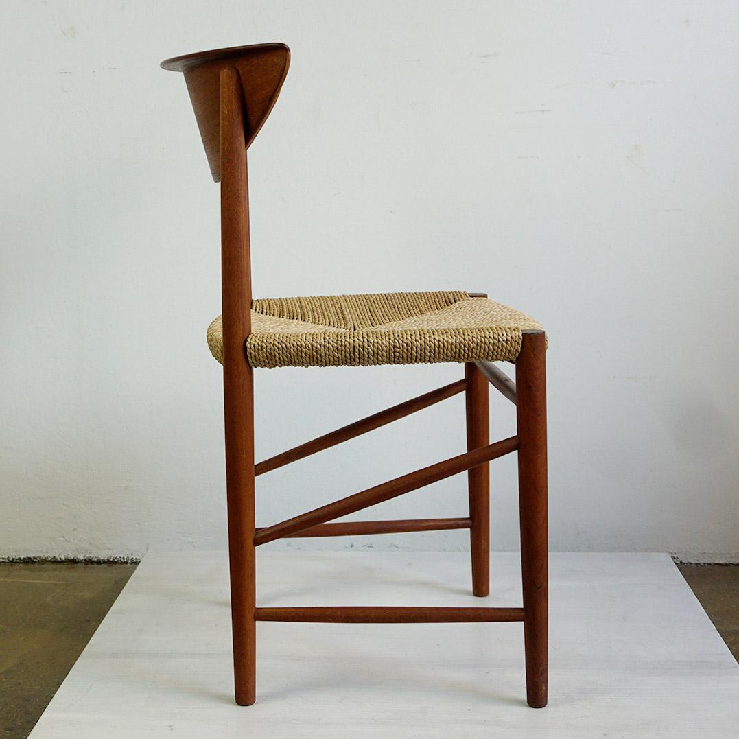 Scandinavian Teak and Cane Dining Chair by Peter Hvidt for Soborg, Denmark In Good Condition For Sale In Vienna, AT