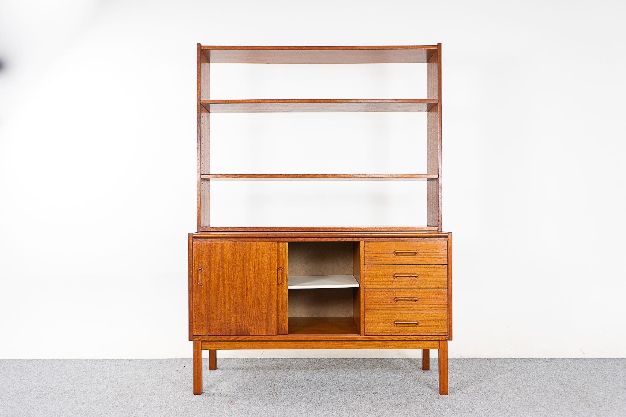 Scandinavian Modern Scandinavian Teak Bookcase Cabinet with Desk For Sale