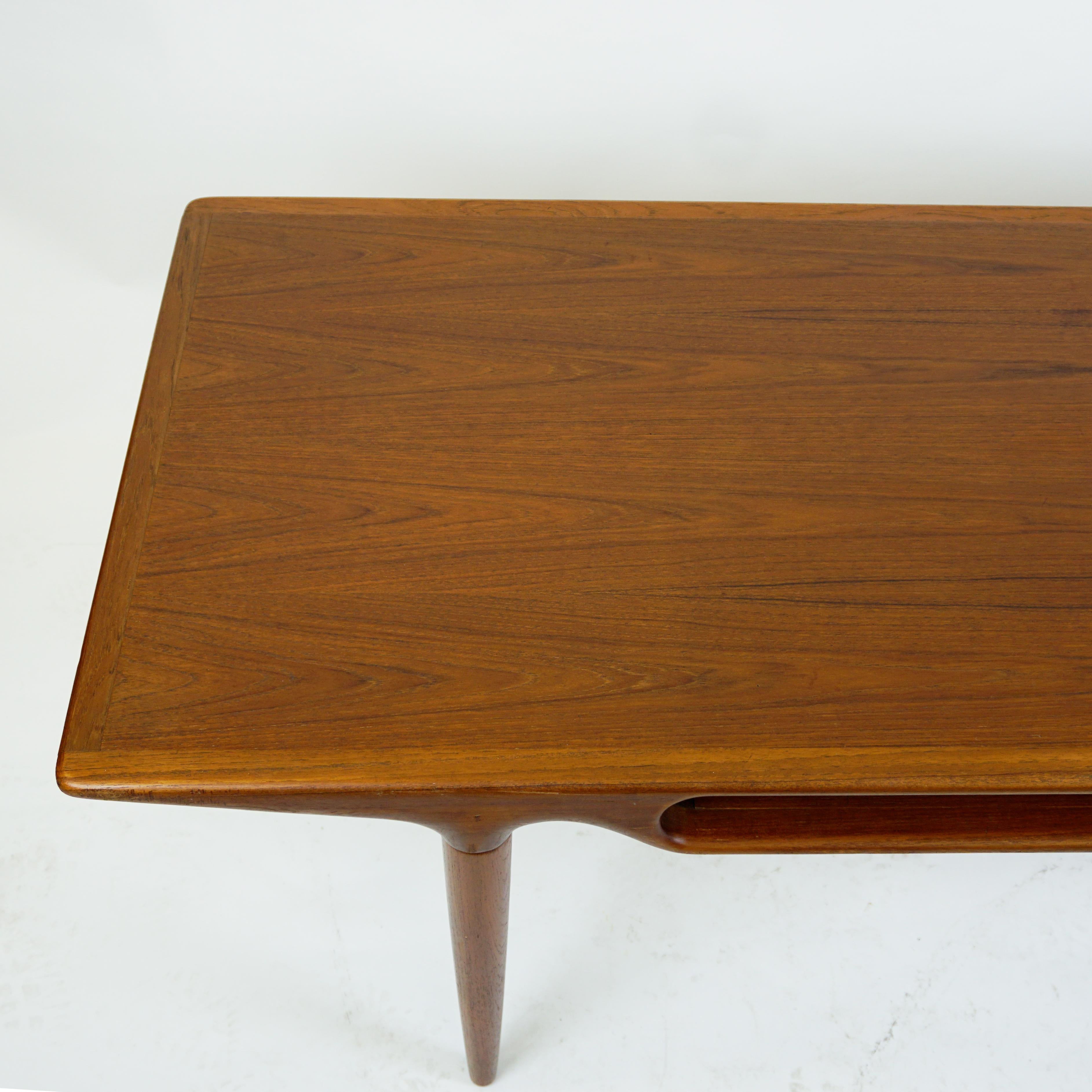 Scandinavian Modern Scandinavian Teak Coffee Table Mod. 240 by Johannes Andersen for CFC Silkeborg