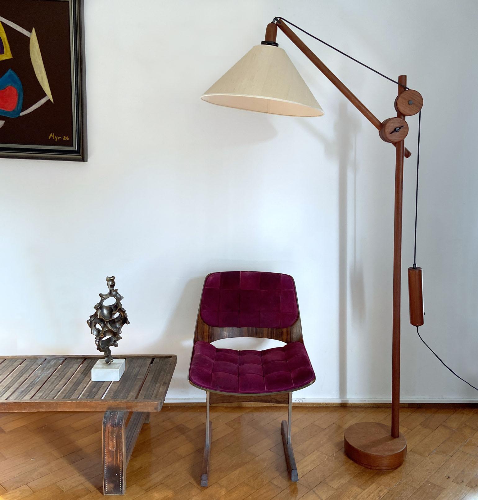 Scandinavian Teak Counter Balance Floor Lamp with Silk Shade For Sale 3