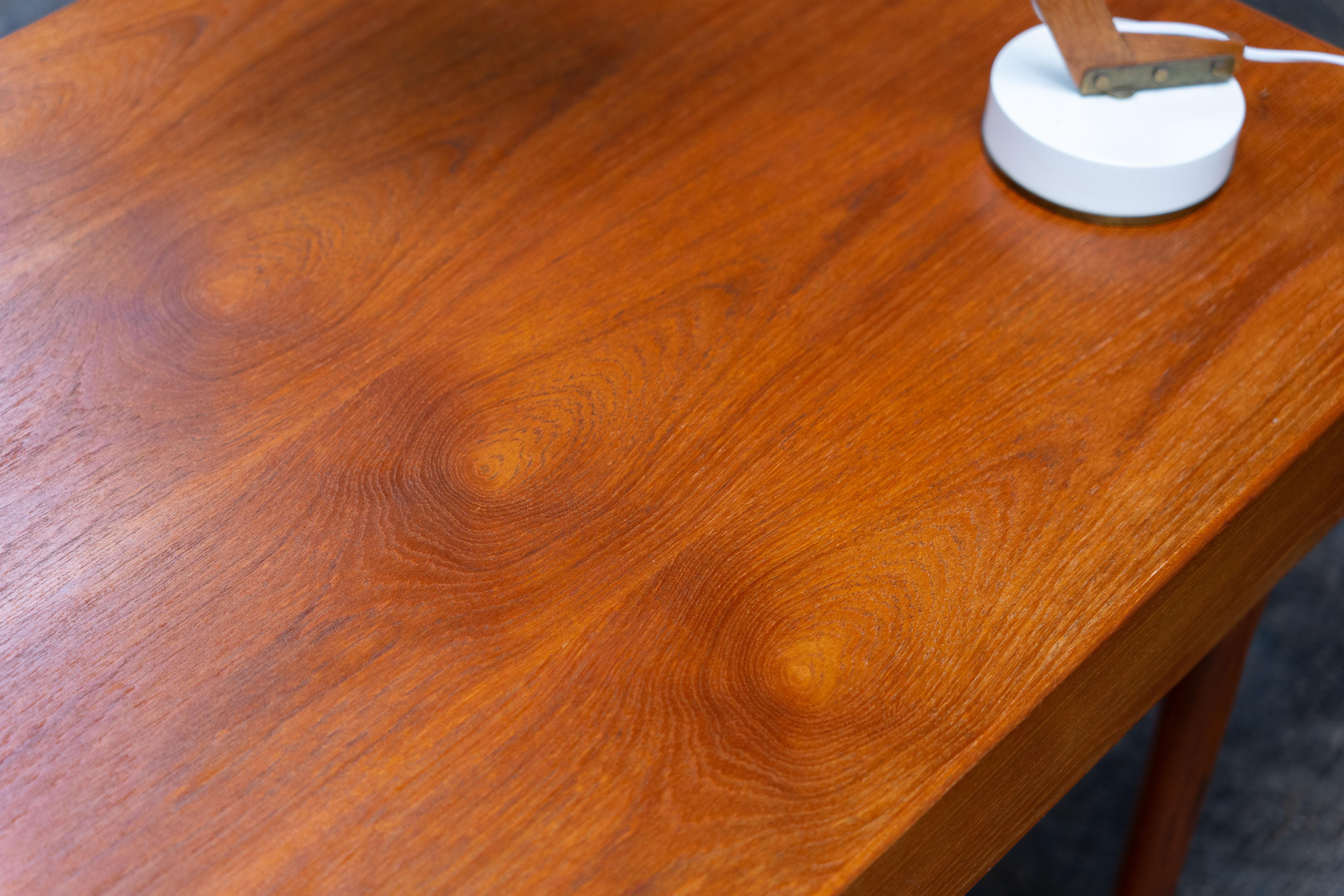 Scandinavian Teak Desk by Nanna Ditzel Søren Willardsen, Denmark, 1960s For Sale 1