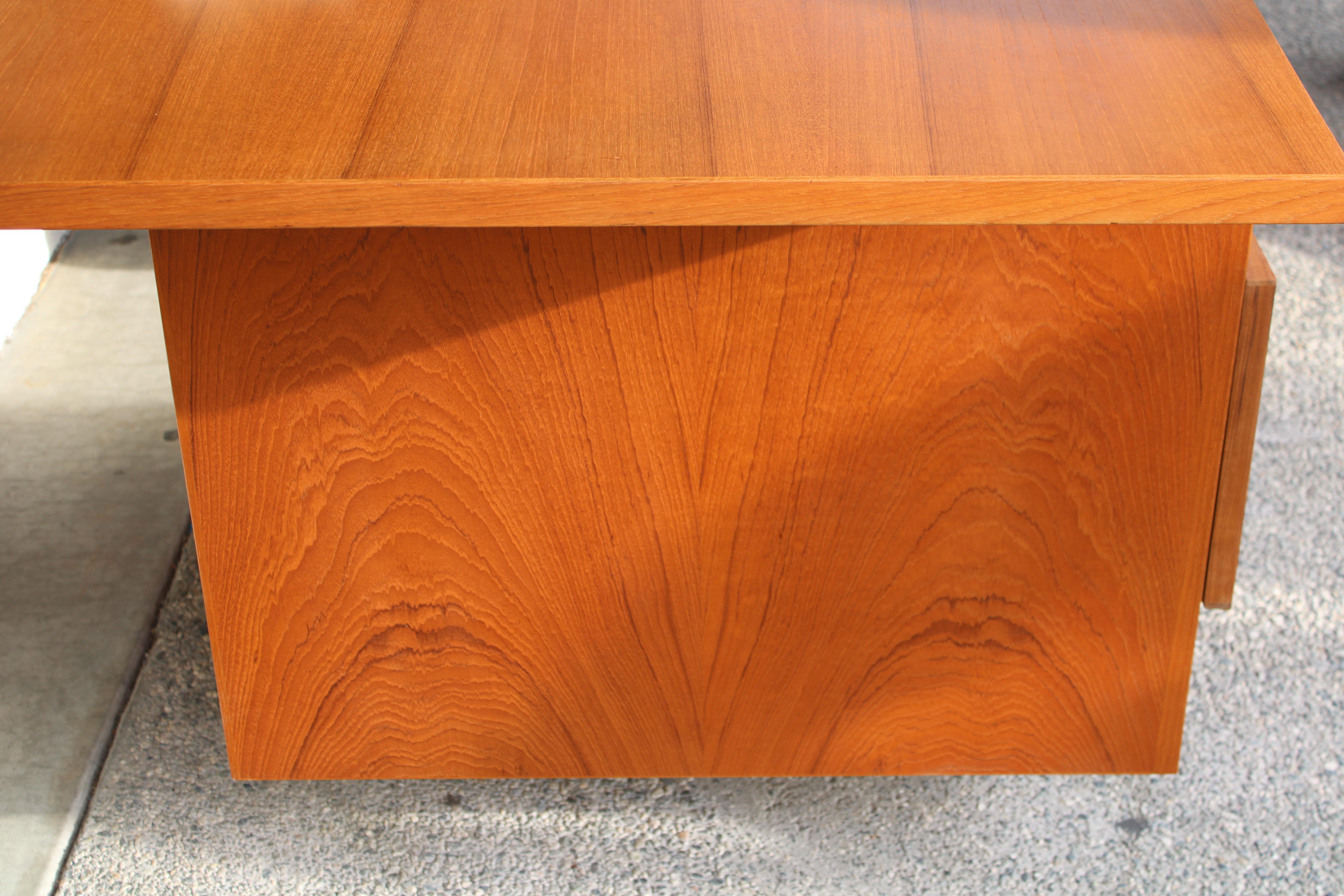 Wood Scandinavian Teak Desk Manufactured by Nipu For Sale