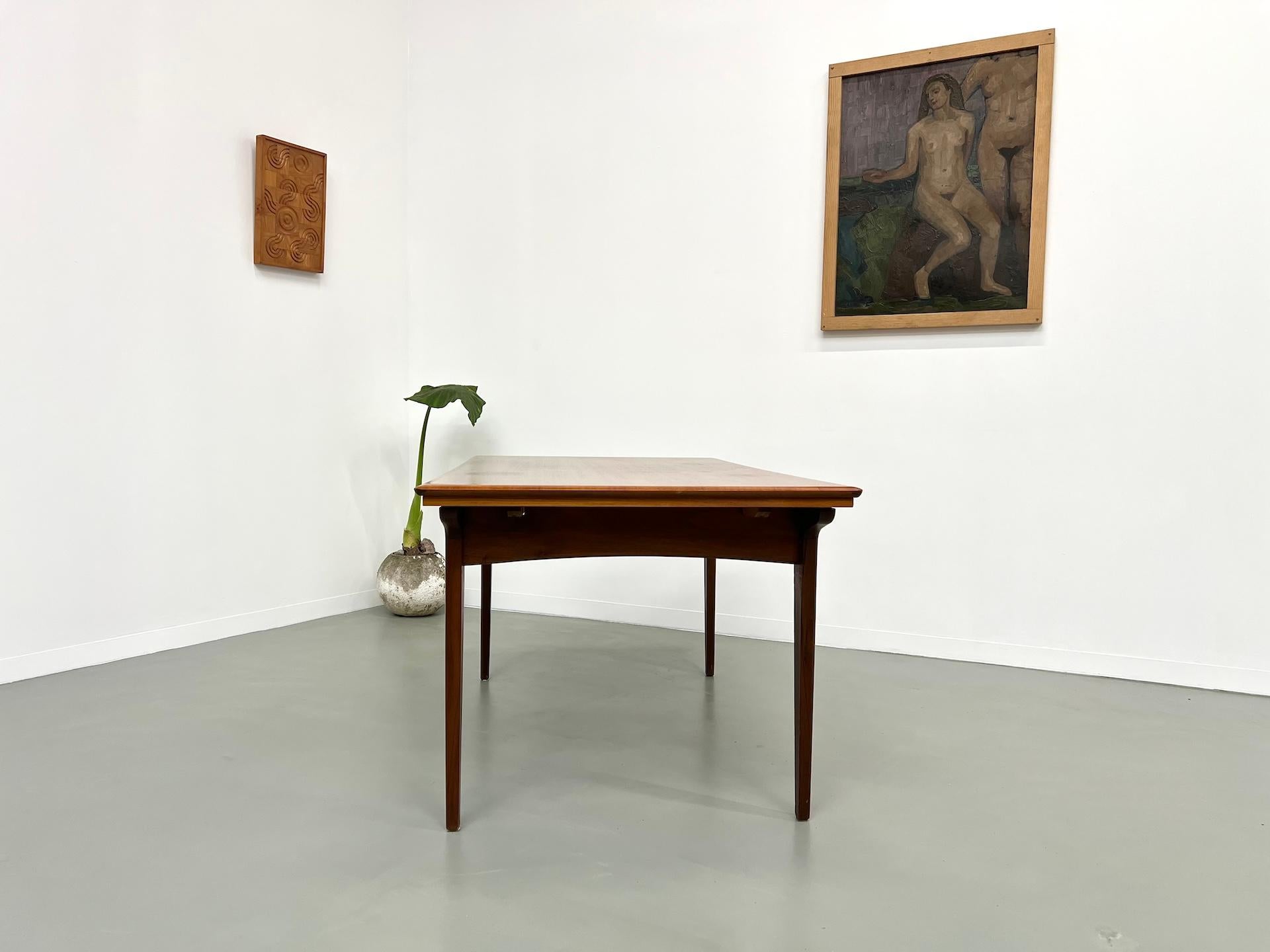 Scandinavian teak dining table, extendable, 1960's For Sale 13