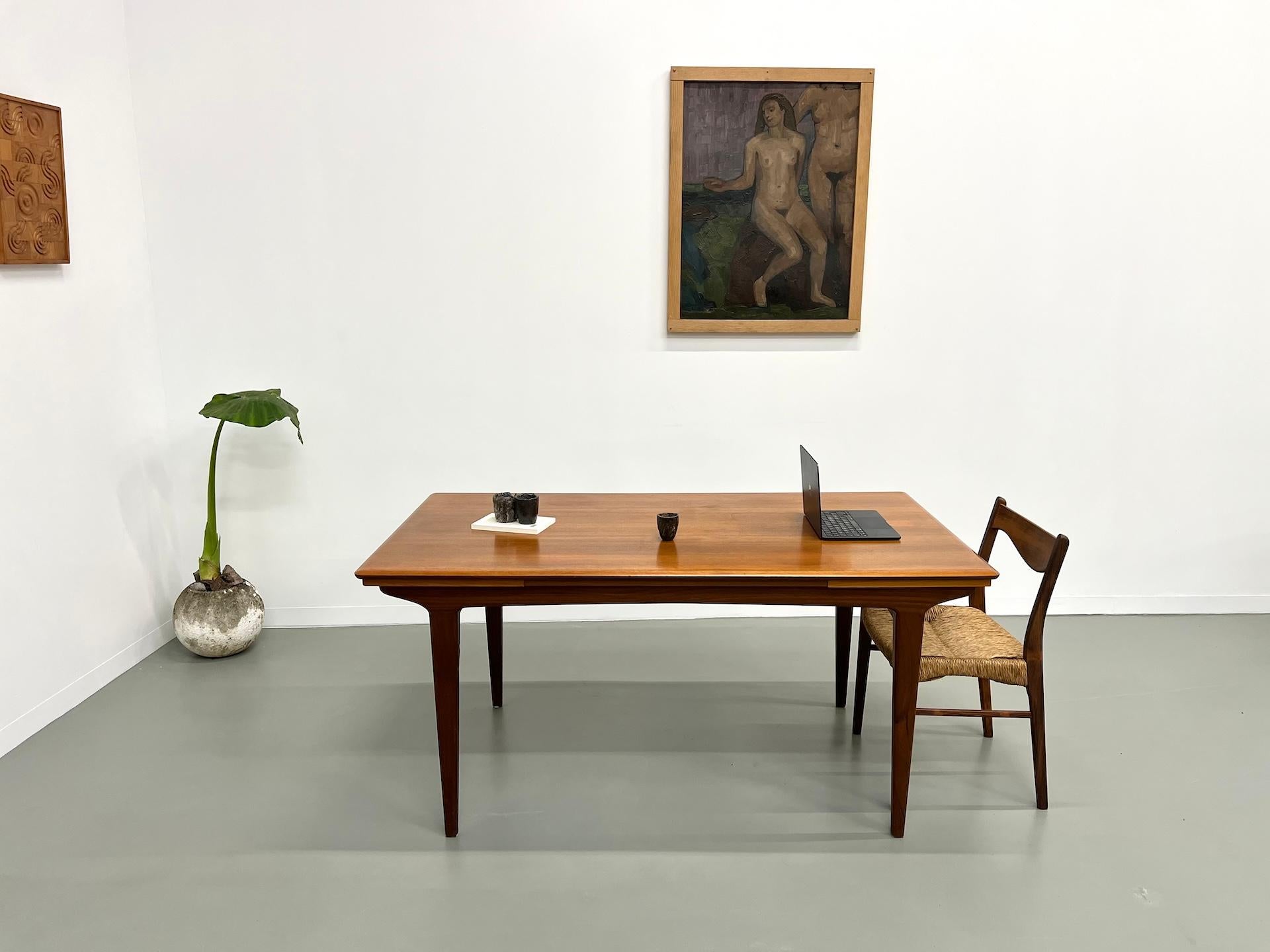 Dutch Scandinavian teak dining table, extendable, 1960's For Sale