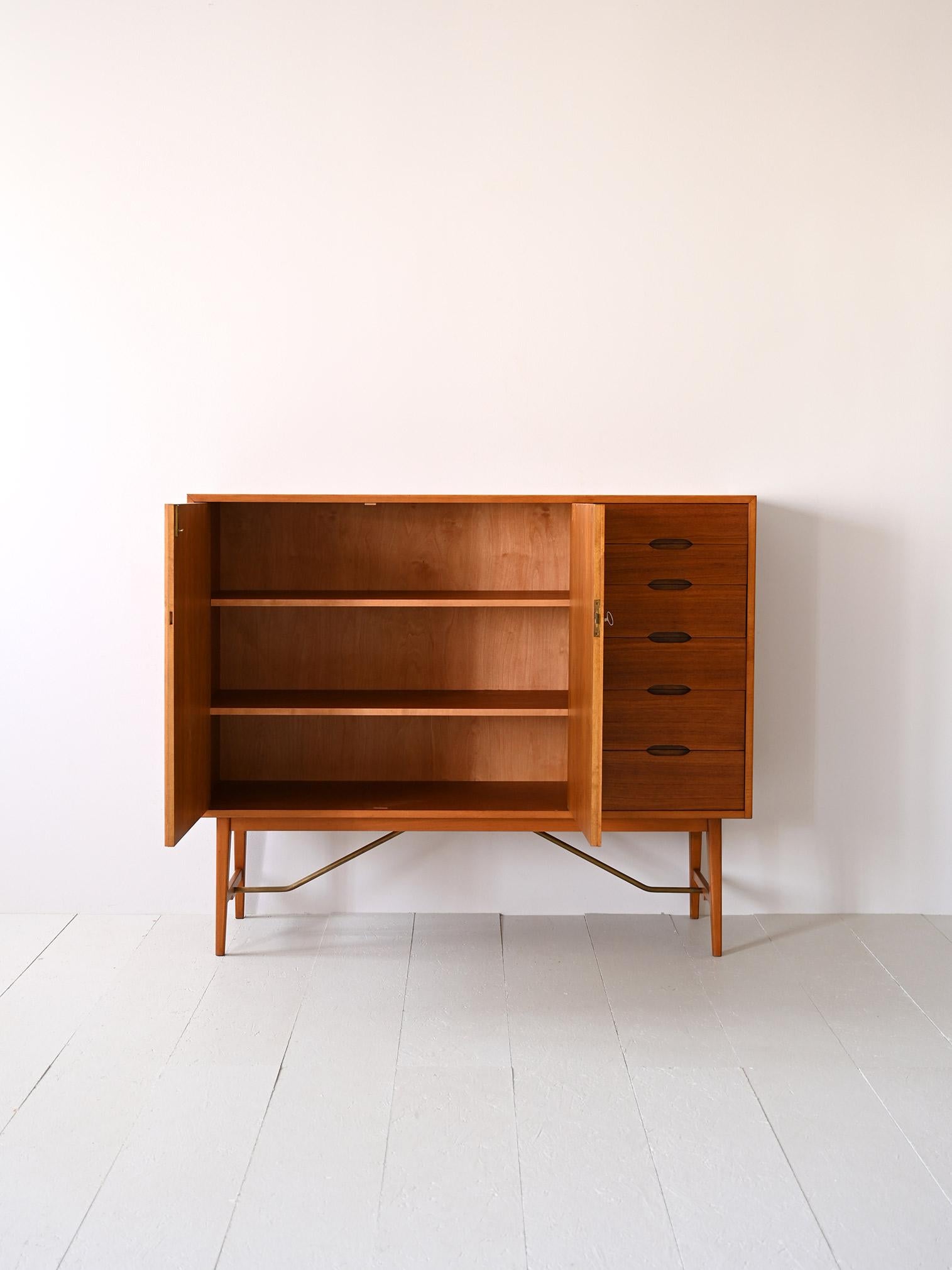 Scandinavian teak highboard with drawers In Good Condition For Sale In Brescia, IT