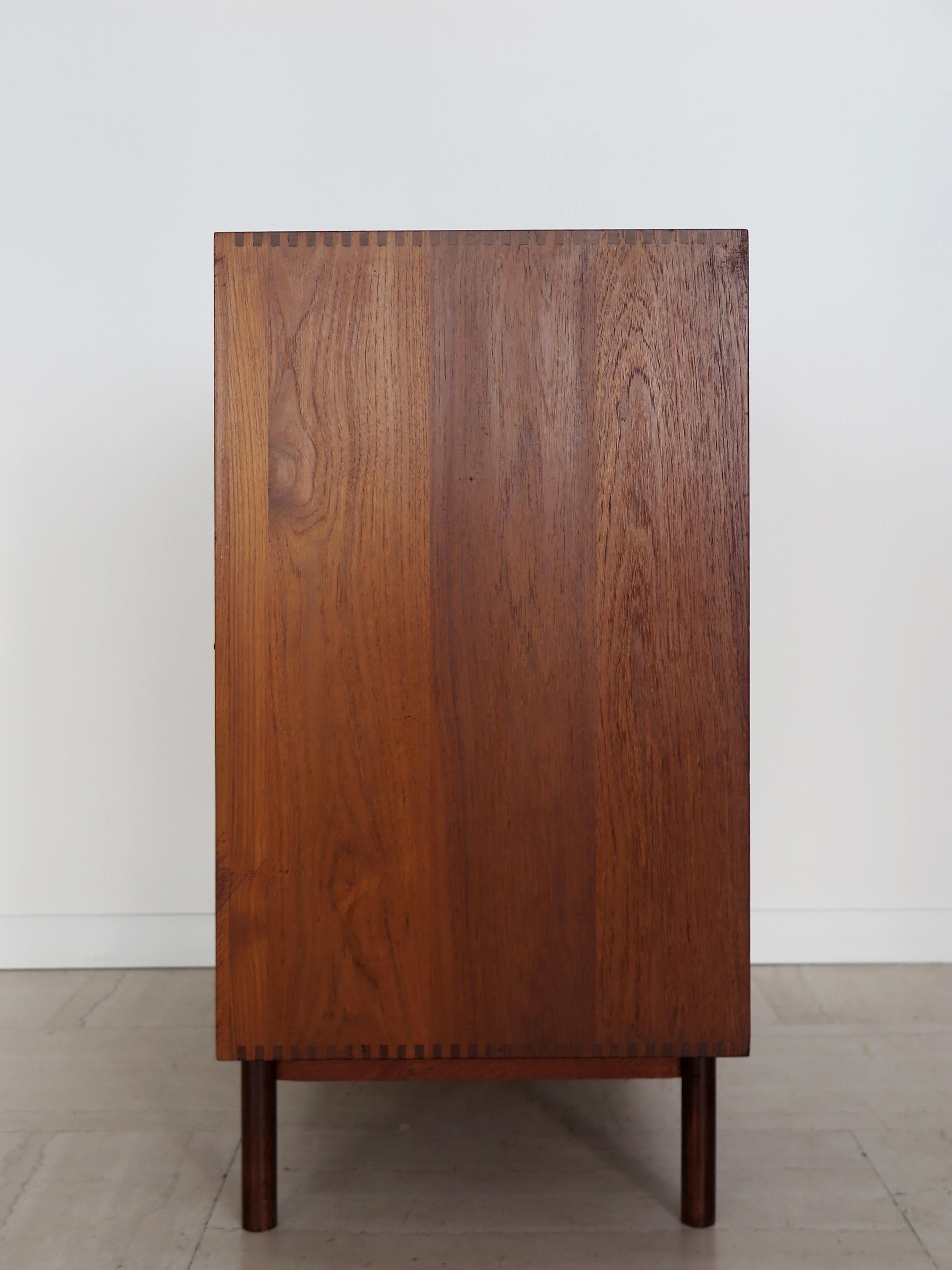 Wood Scandinavian Teak Peter Hvidt & Orla Molgaard Nielsen Chest Bar Cabinet, 1960s For Sale