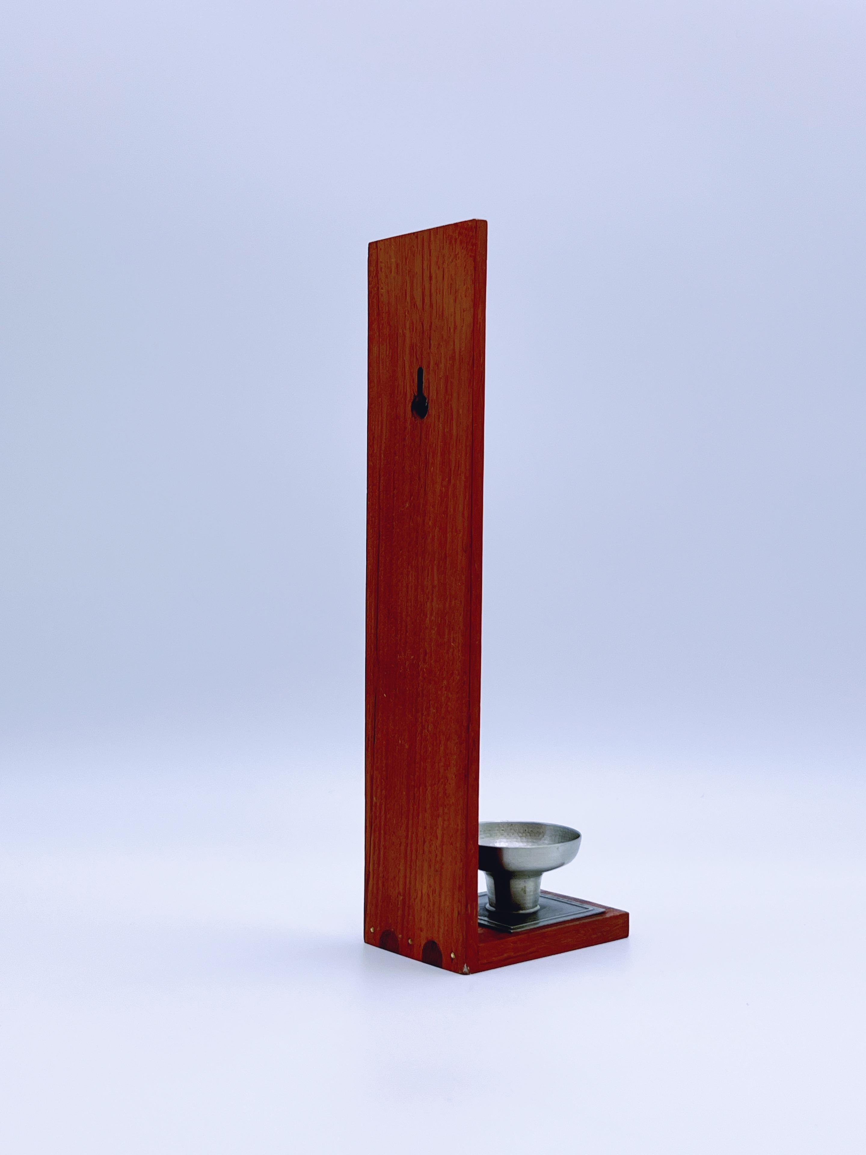 Candelero/soporte de pared escandinavo de teca y peltre, Noruega Años 60 en venta 5