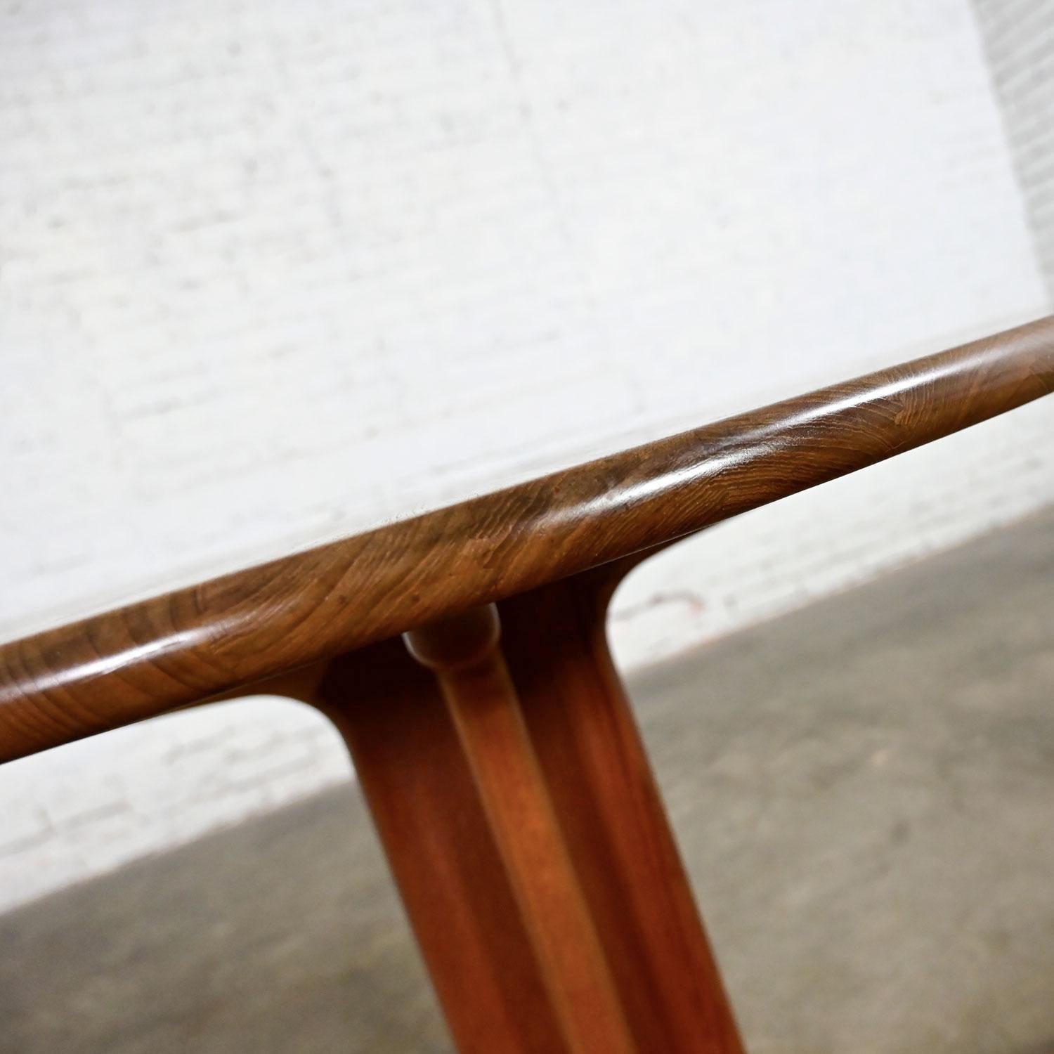 Scandinavian Teak Round Top Pedestal Base Dining Table Kd Furniture by Sun Furn 5