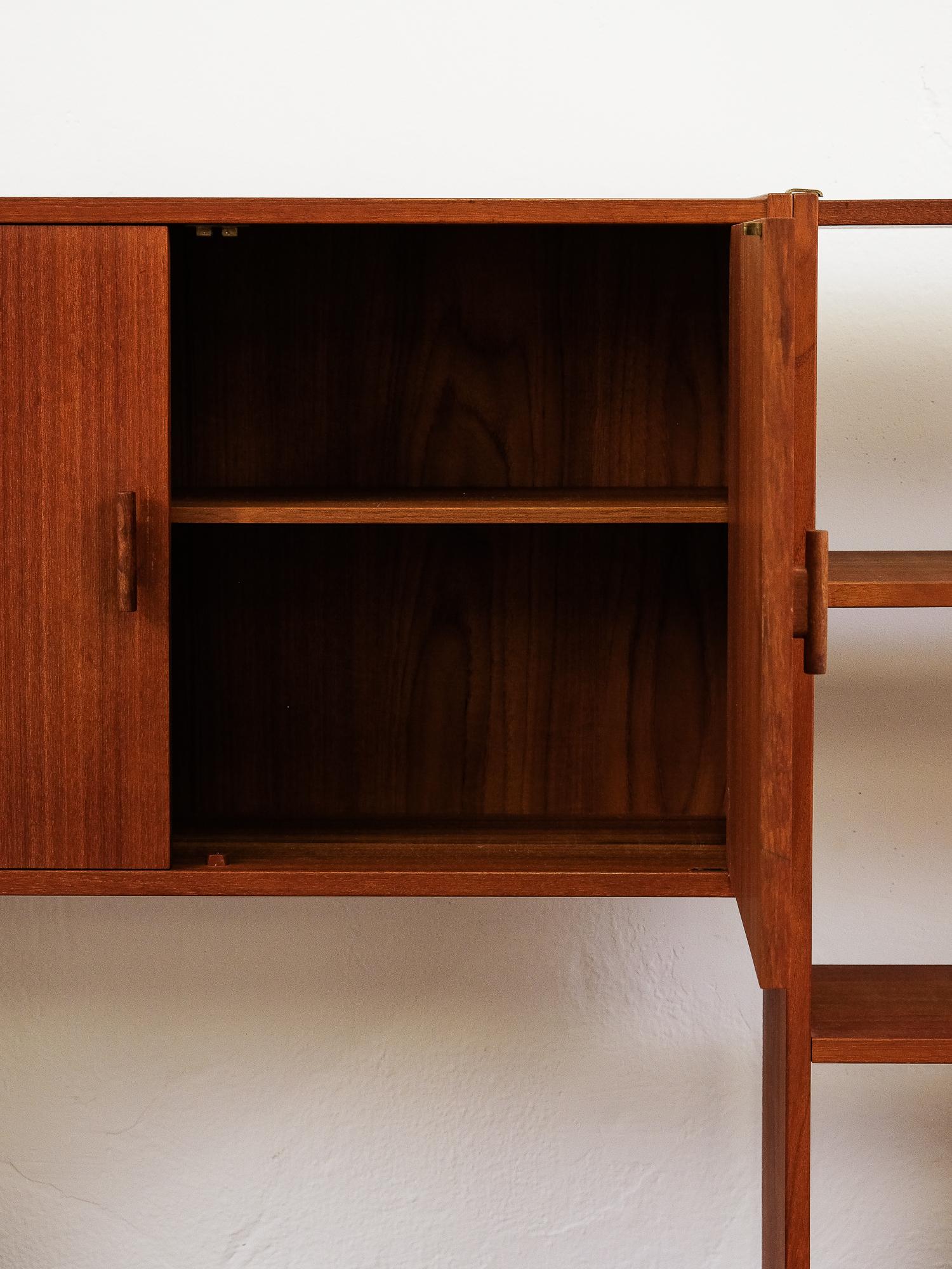 Scandinavian Teak Shelving System with Desk, Breo Oderljunga, 1960s In Good Condition In Helsinki, FI