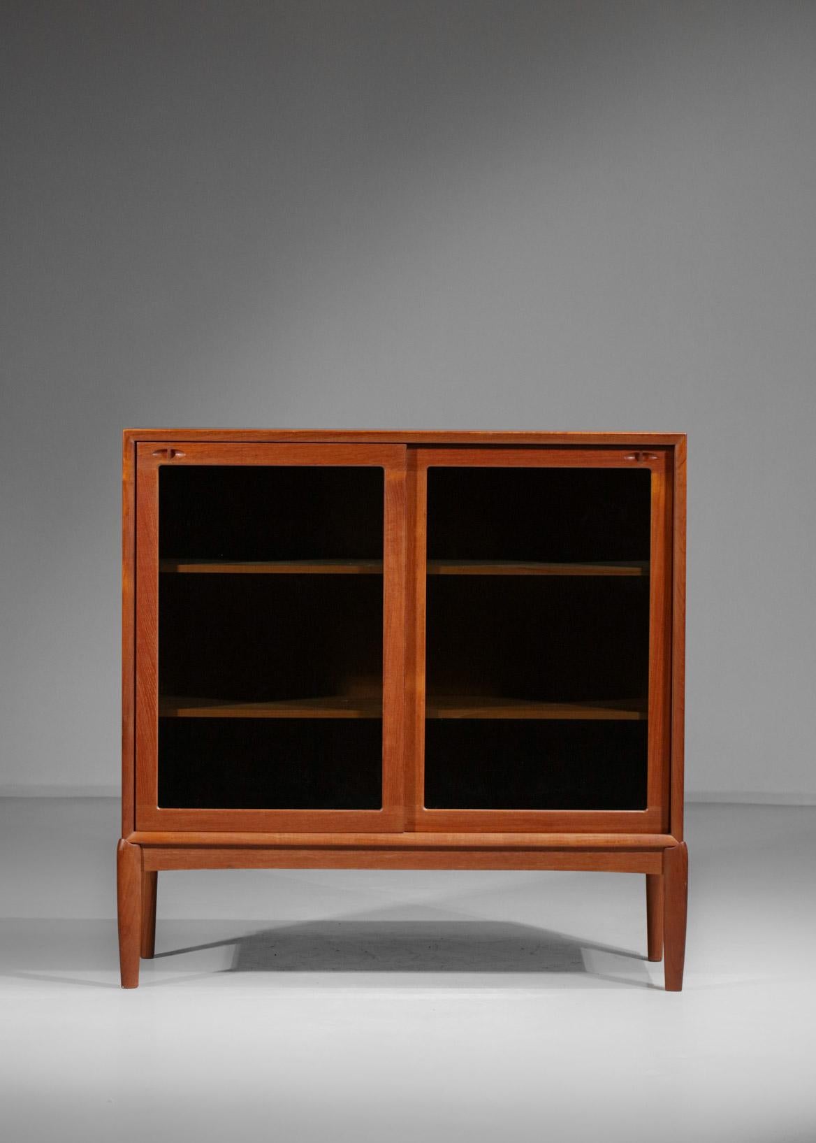 Scandinavian Teak Showcase from the 60's by HW Klein Edited by Bramin For Sale 4