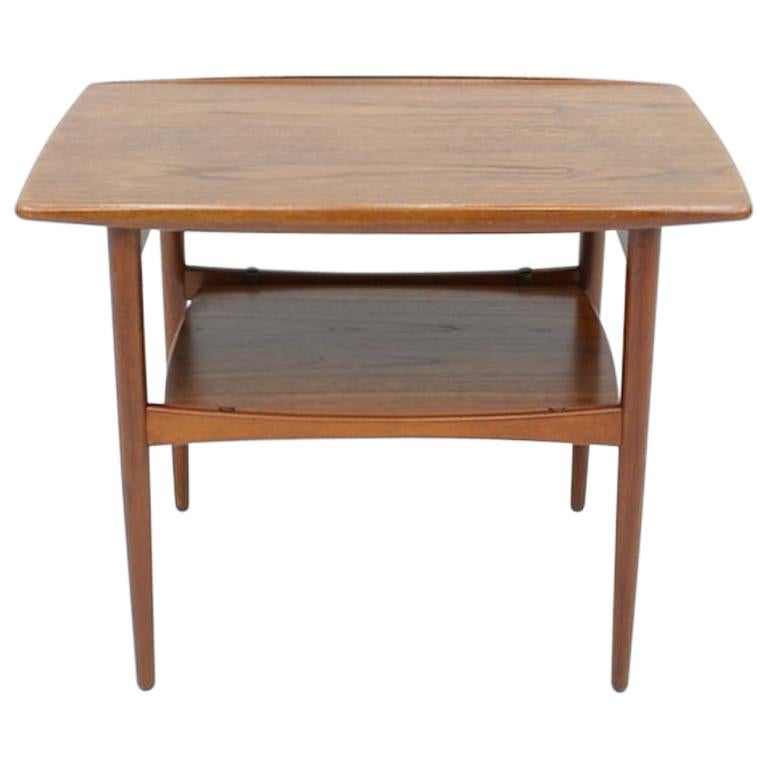 Scandinavian Teak Side Table, 1960s For Sale