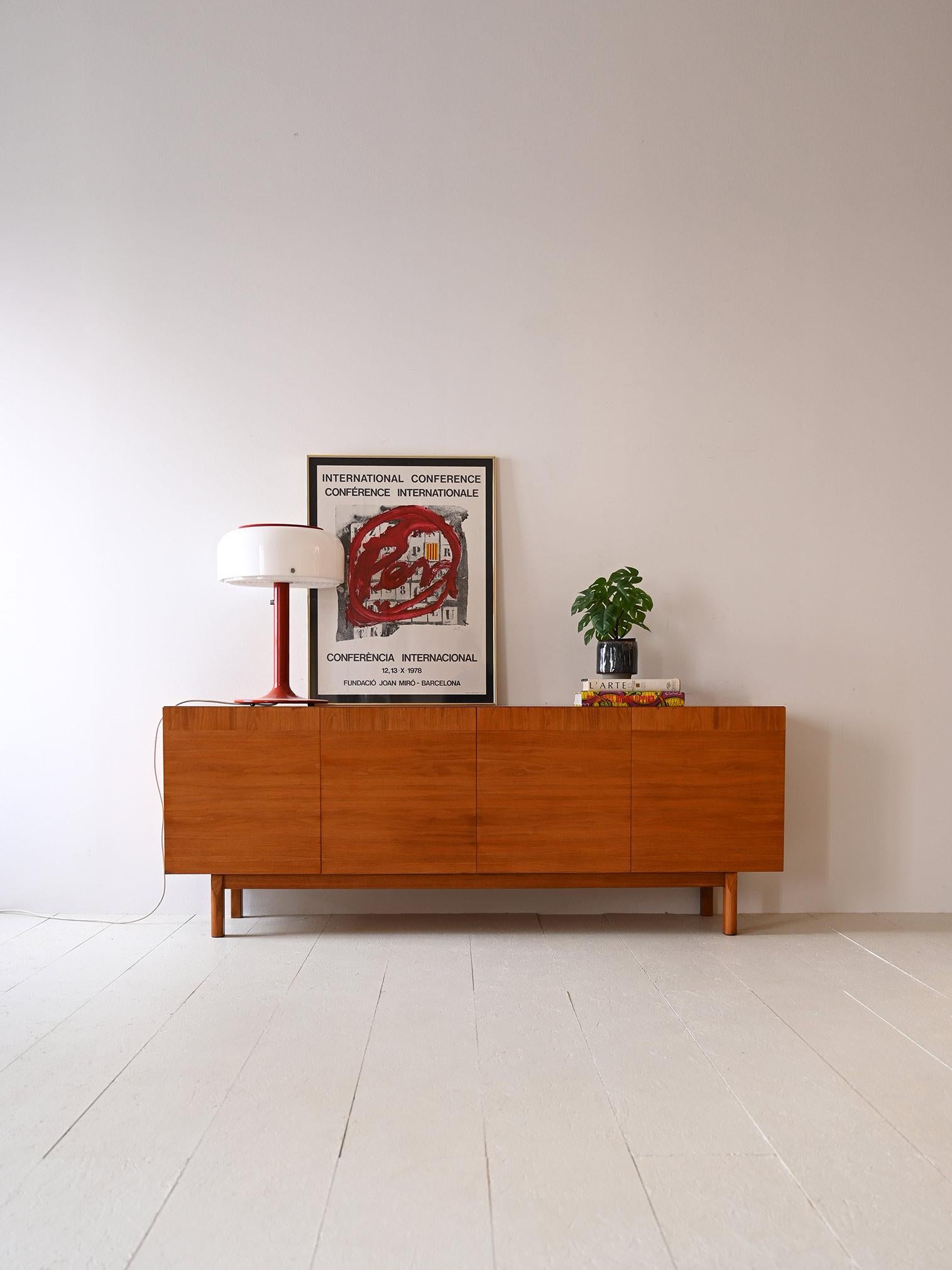 Scandinavian sideboard by Nils Jonsson original from the 1960s.

The manufacture is Swedish and features four hinged doors.

AD444