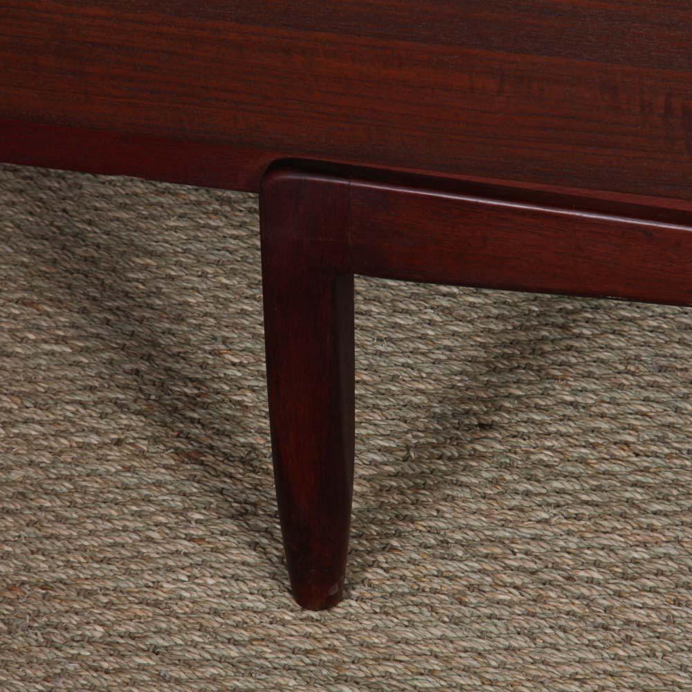 Milieu du XXe siècle Scandinavian teak sideboard, model FA 66, by Ib Kofod-Larsen, 1960s en vente