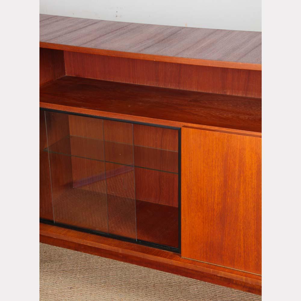 Metà XX secolo Scandinavian teak storage from the 1960s in vendita