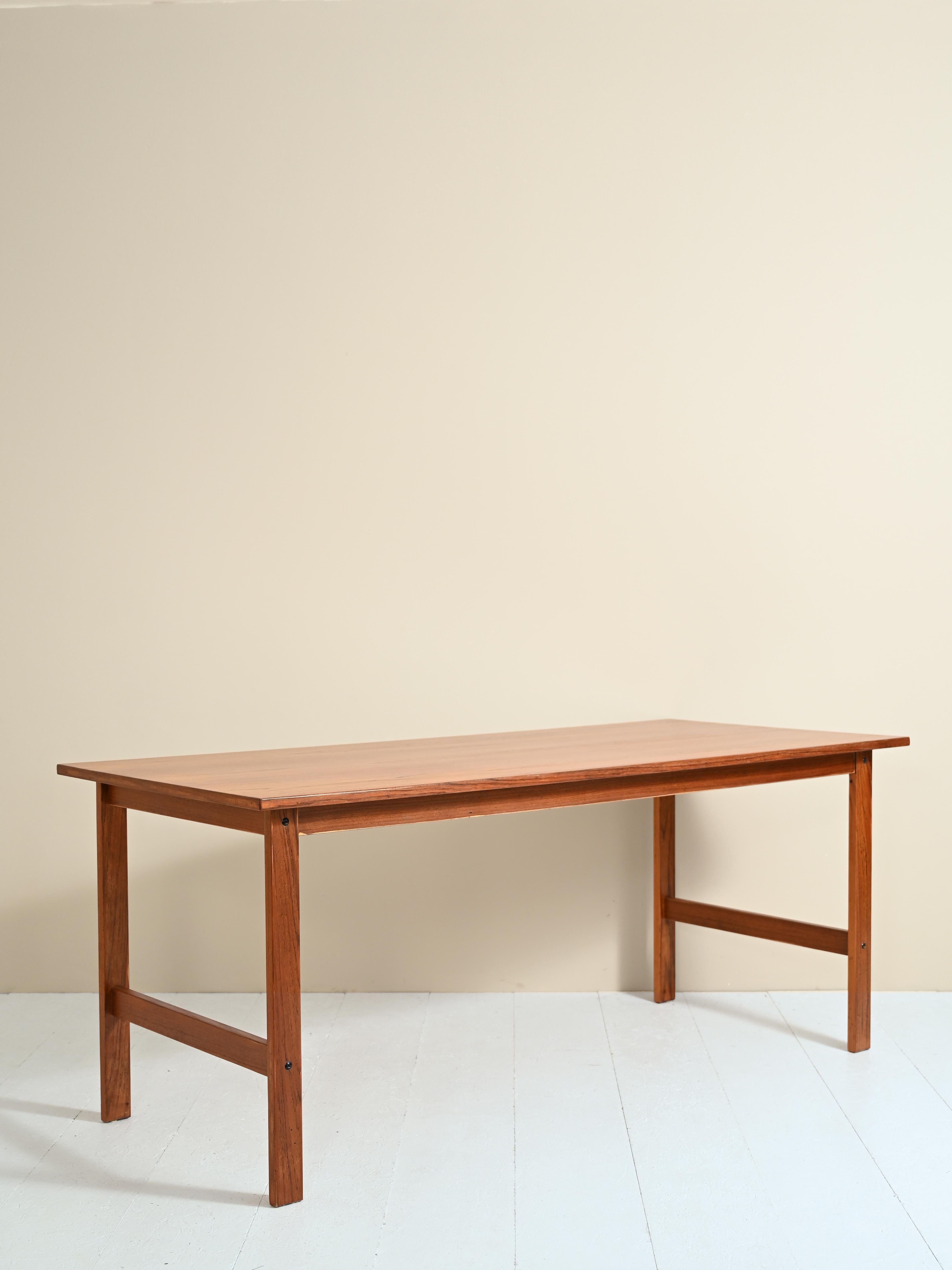 Scandinavian teak table/desk 2