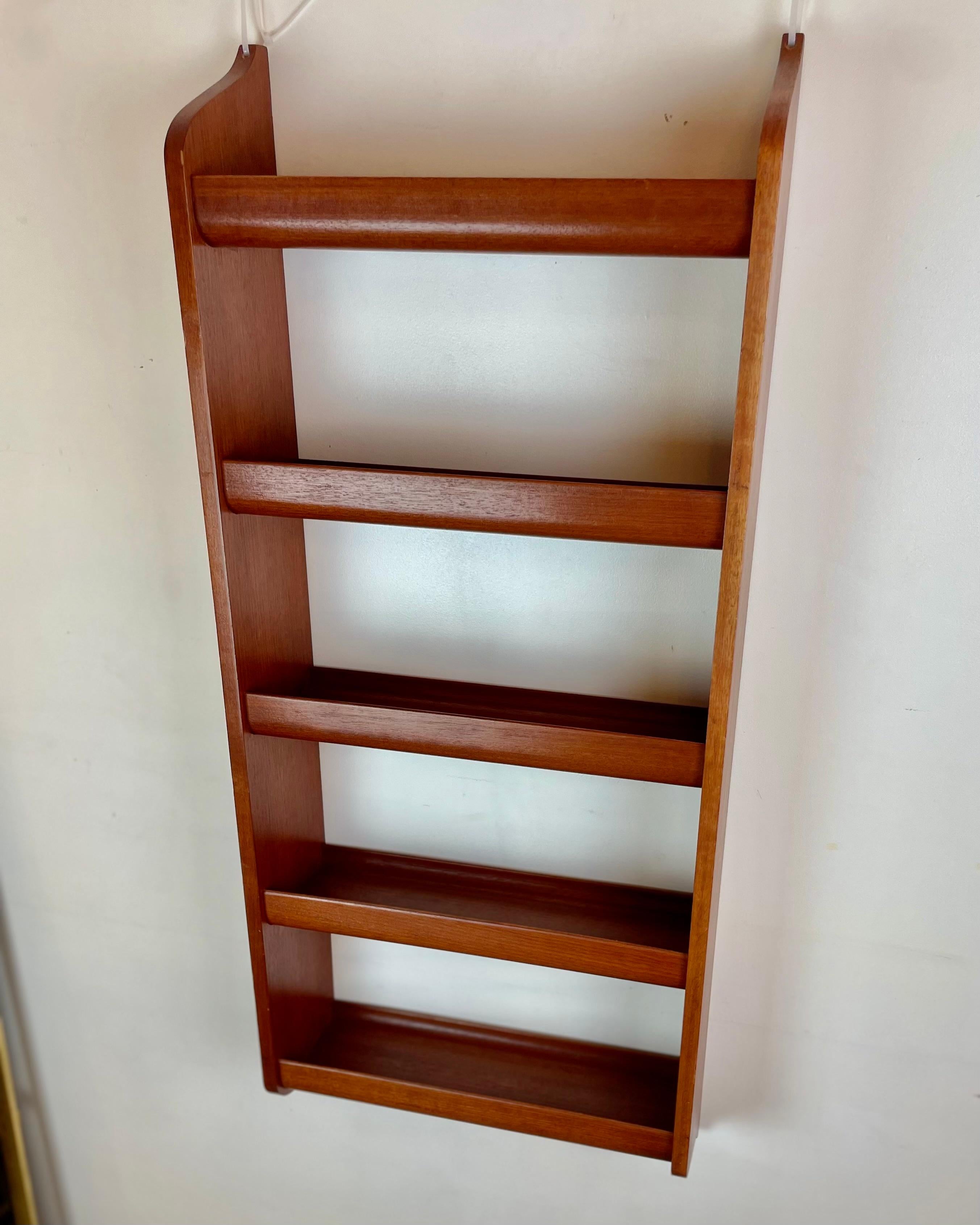 Scandinavian Teak Wall Shelf , 1960s For Sale 3