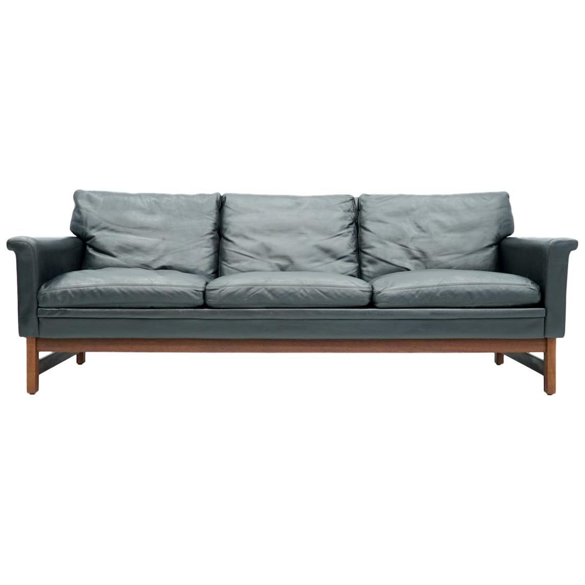 Scandinavian Three-Seat Sofa in Teak Wood and Black Leather, 1960s For Sale