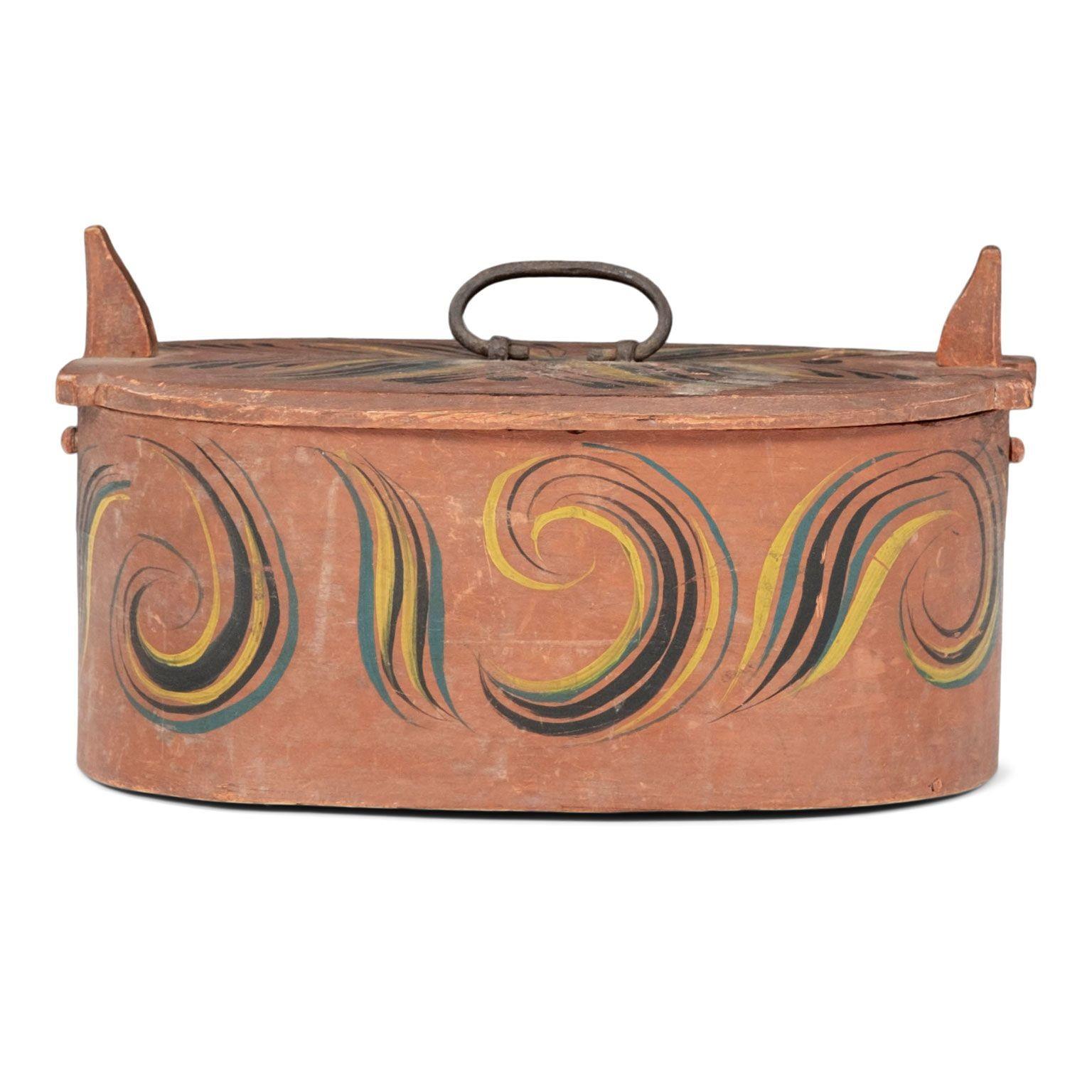 Folk Art Scandinavian Tine, or Svepask, Painted Bentwood Oval-Shape Box For Sale