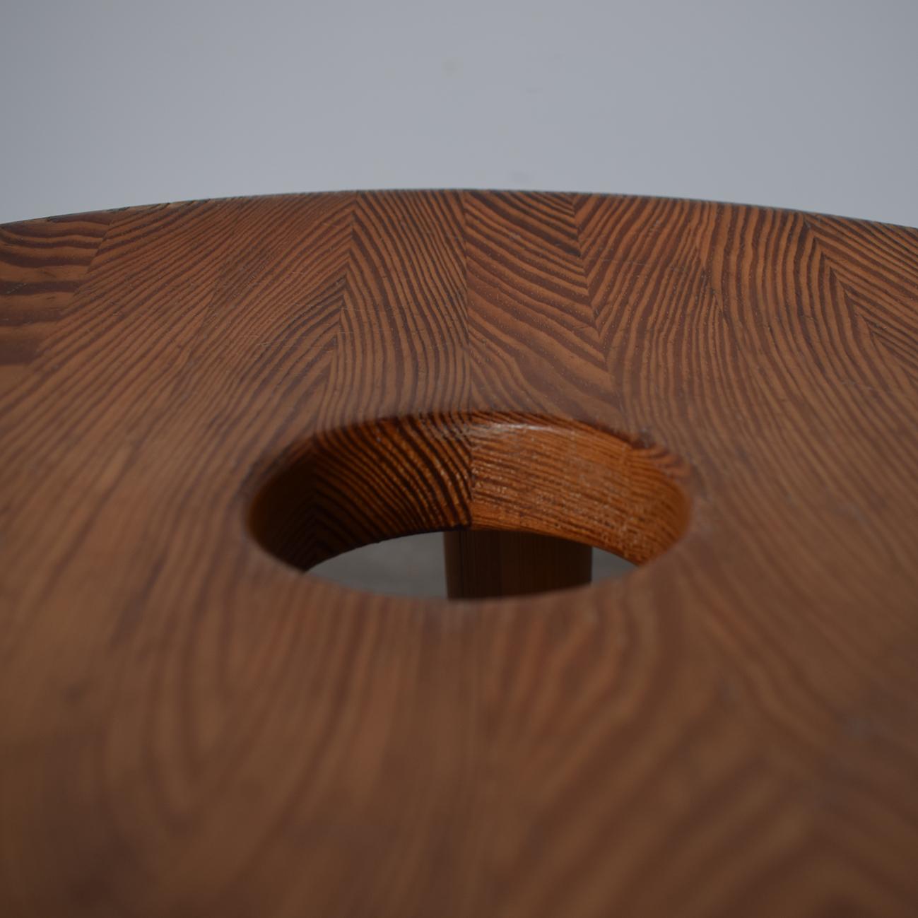 Mid-Century Modern Scandinavian Tripod Stool in Pine, 1960s For Sale