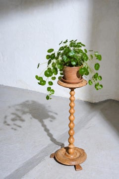 Scandinavian Turned Oak Pedestal Stand