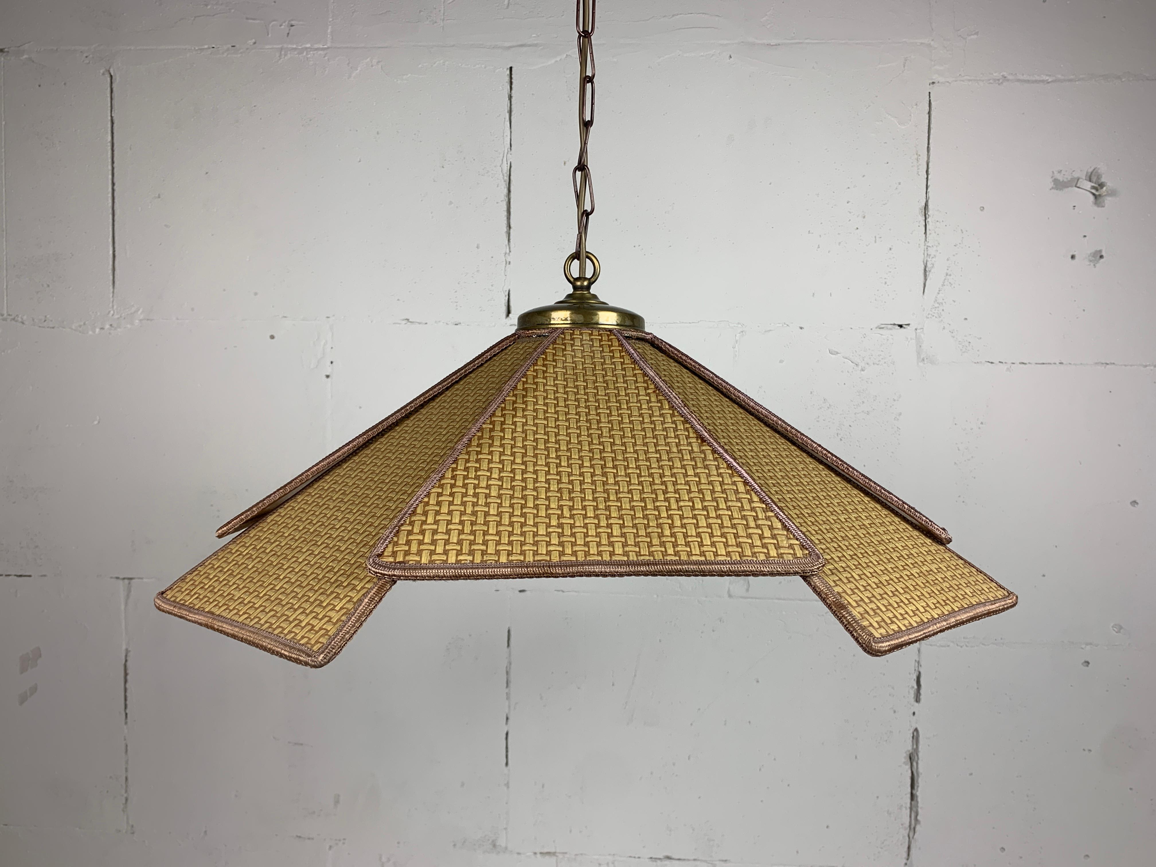 Lampada a sospensione scandinava a ventaglio Uchiwa in rattan intrecciato, anni '60 - '70 in vendita 7