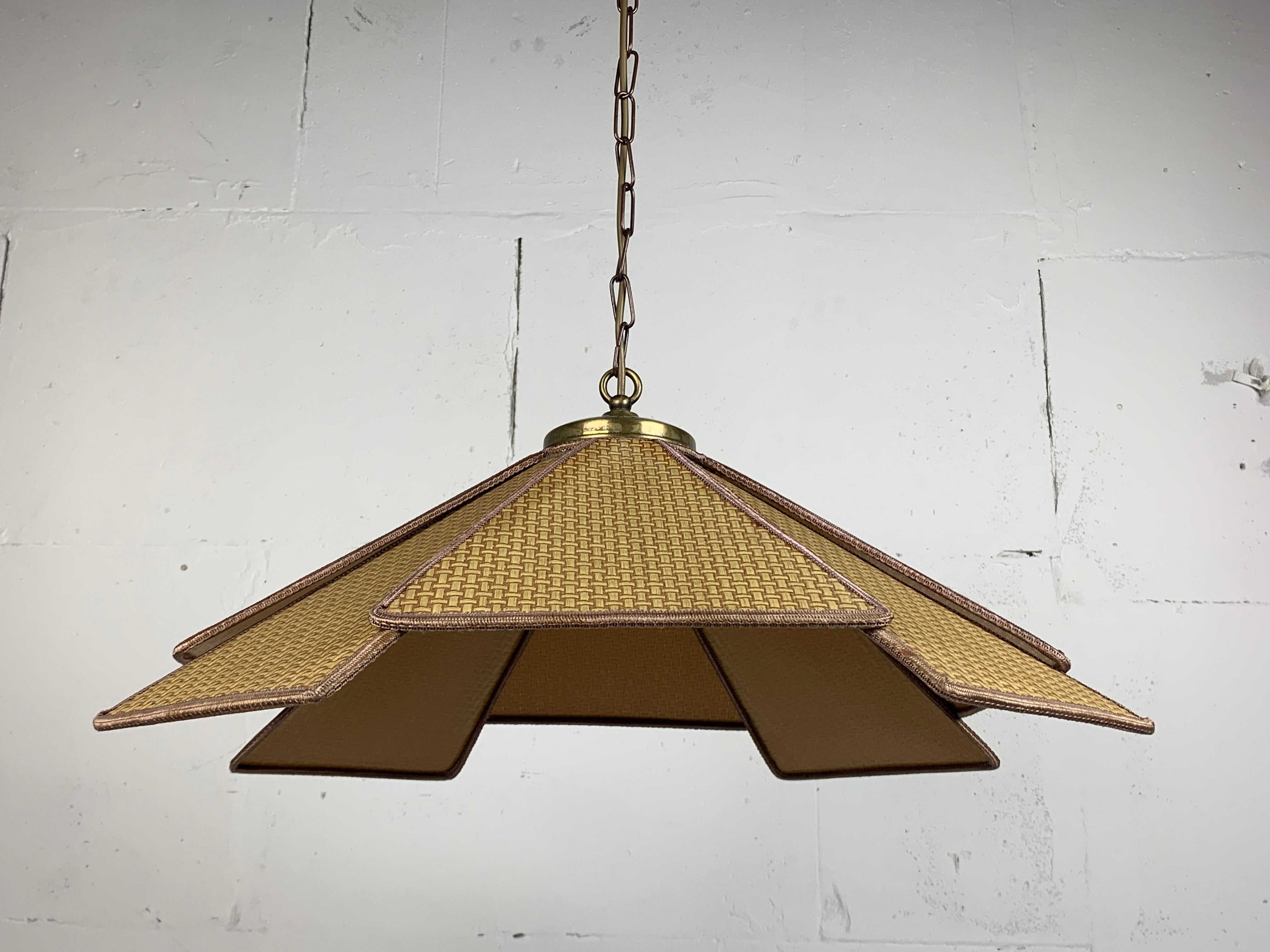 Lampada a sospensione scandinava a ventaglio Uchiwa in rattan intrecciato, anni '60 - '70 in vendita 9