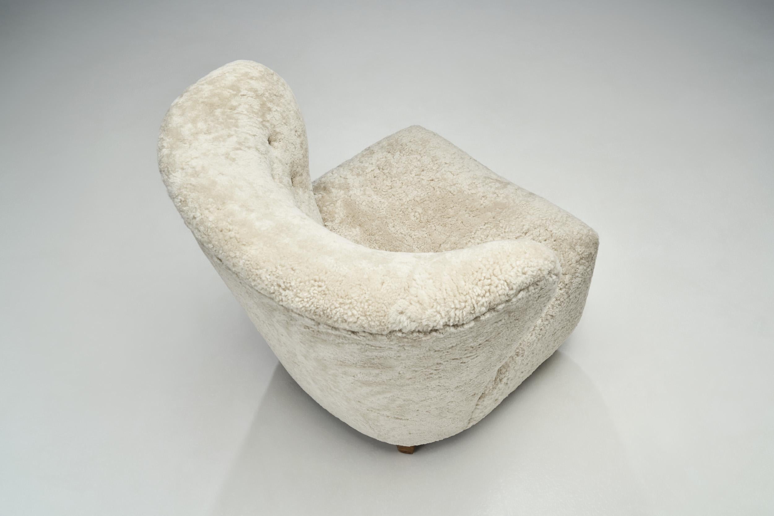 Scandinavian Upholstered Lounge Chair in Sheepskin, Scandinavia, ca 1940s 1