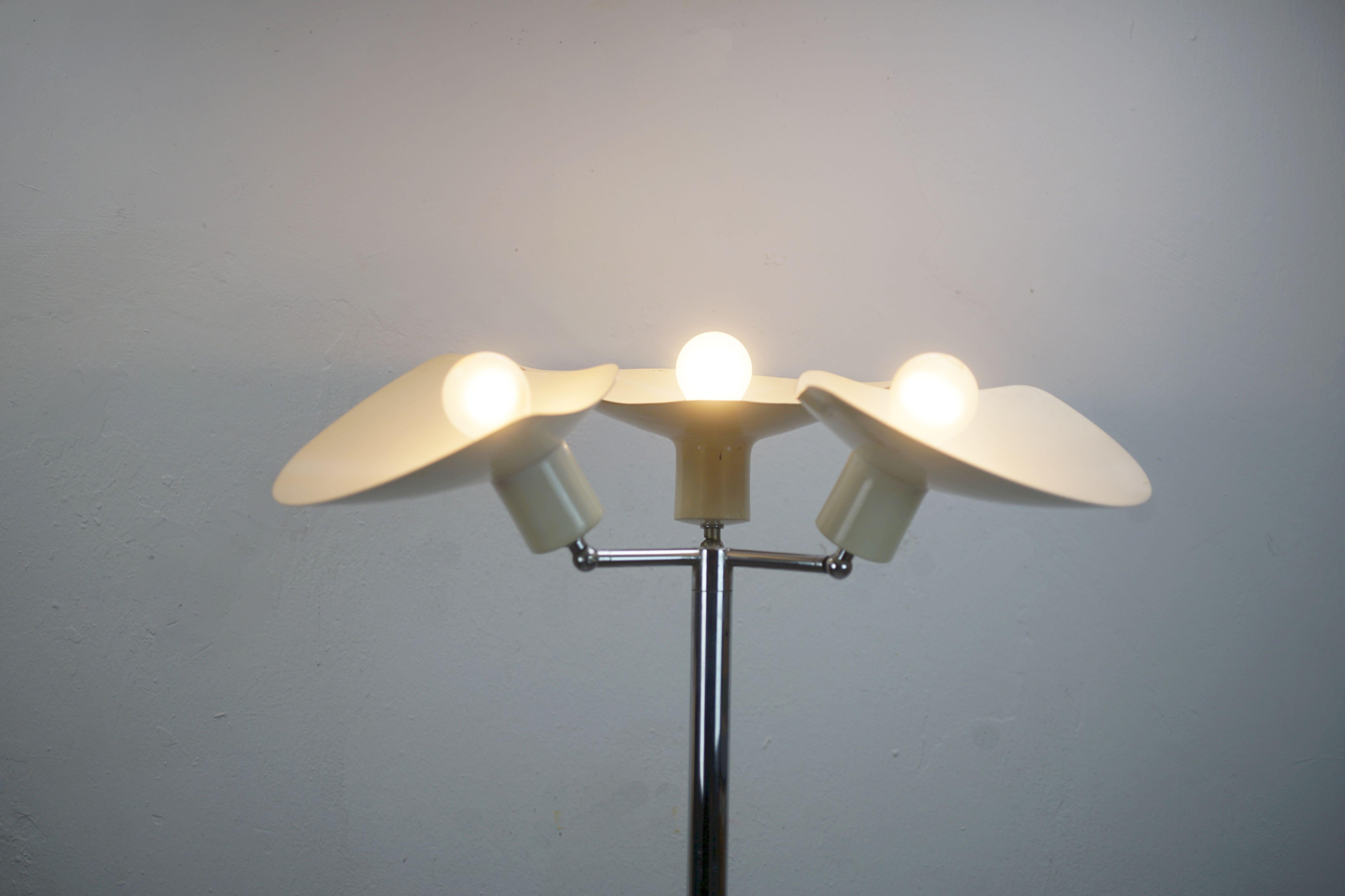 Floor Lamp, 1960s in the style of stilnovo For Sale 11