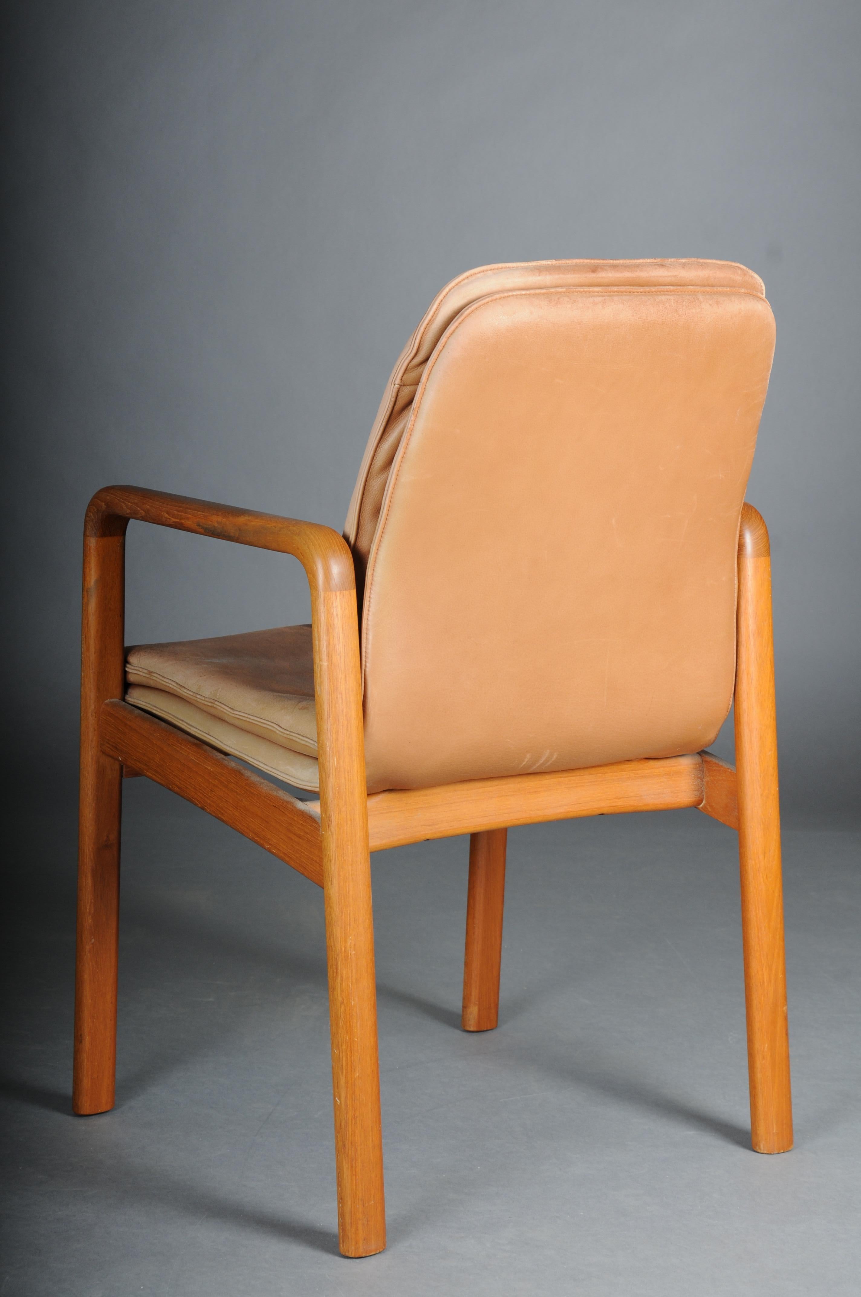 Sillón vintage escandinavo, teca años 70/80 Cuero en venta