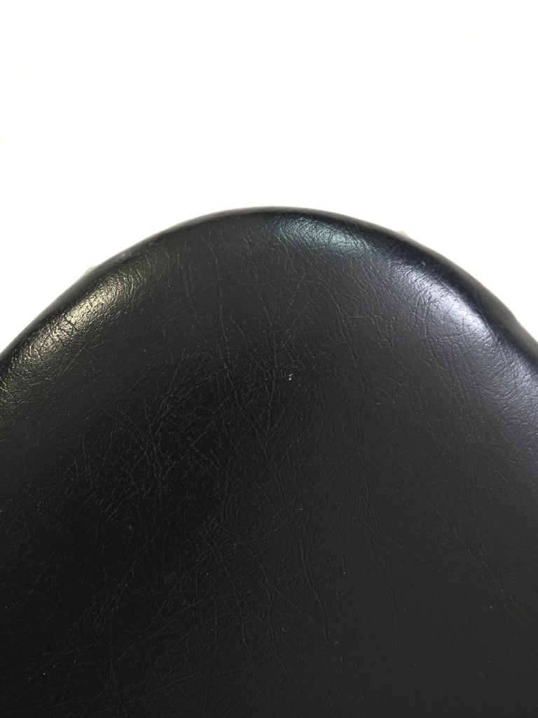 Scandinavian Vintage Black Leather Chair For Sale at 1stDibs