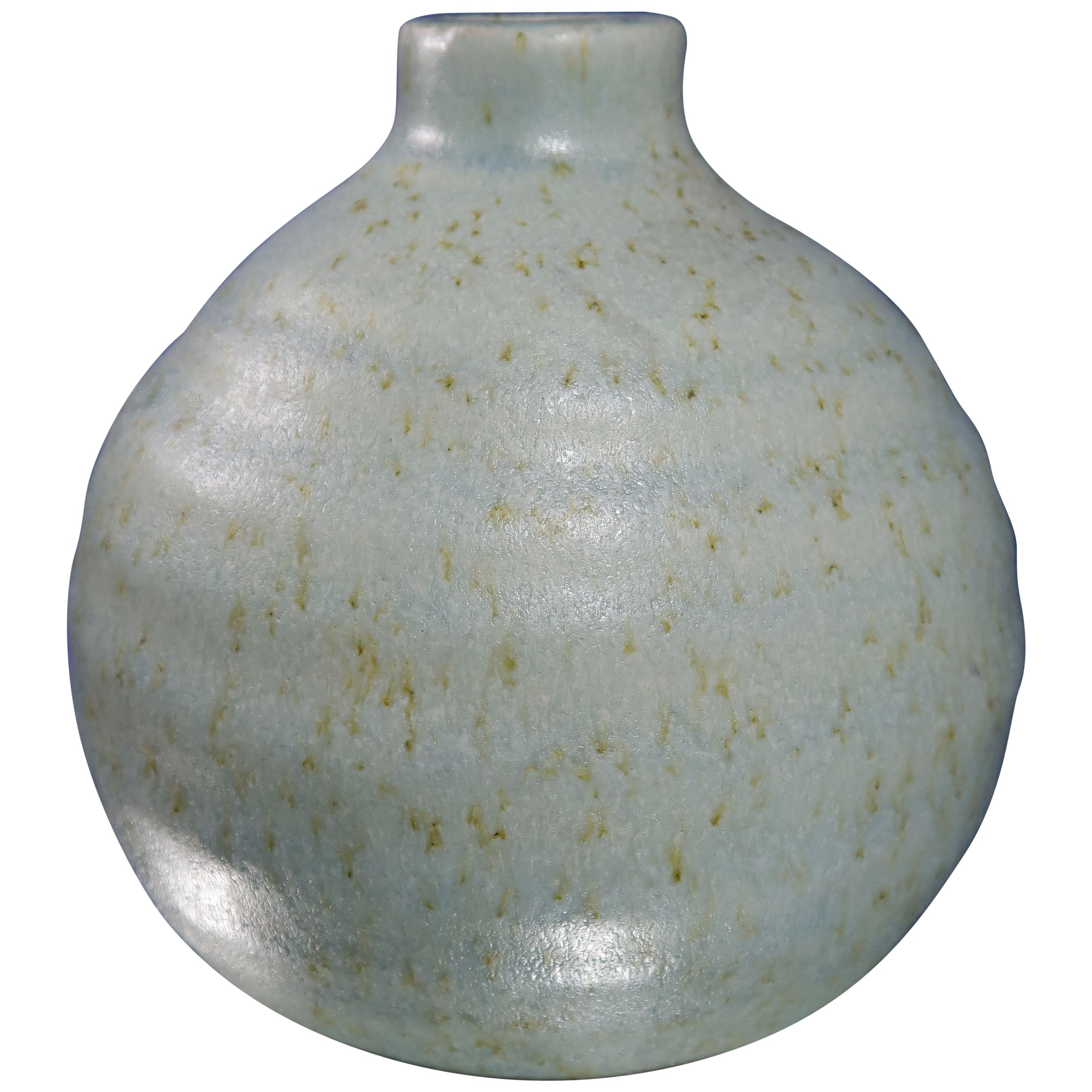 Skandinavische Vintage-Vase aus Keramik in Hellblau