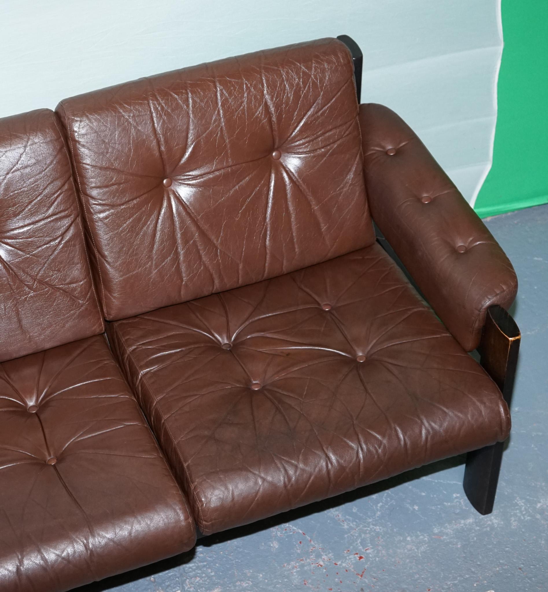 20th Century SCANDINAVIAN ViNTAGE EKORNES STRESSLESS THREE SEATER SOFA For Sale