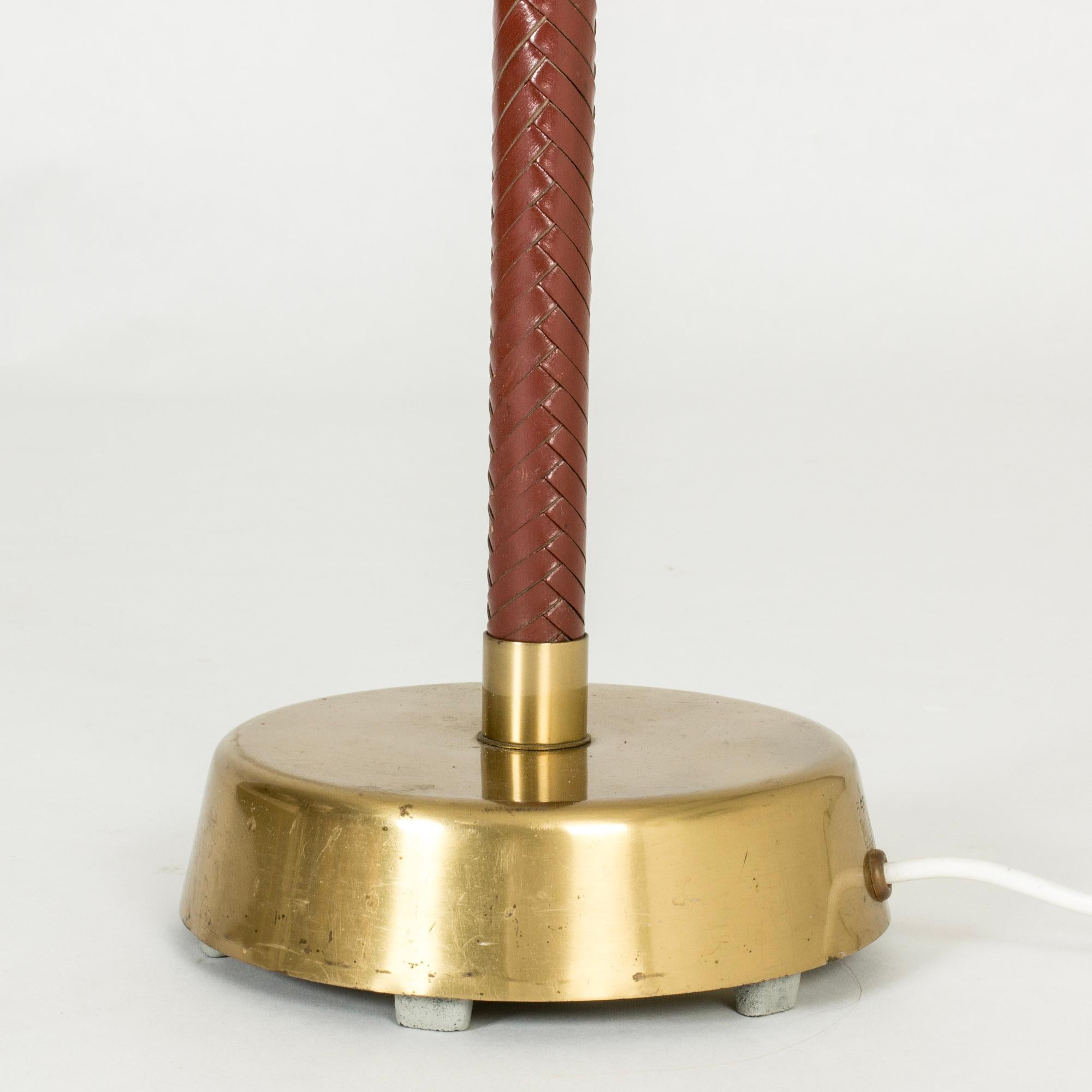 Scandinavian Vintage Floor Lamp by Hans Bergström, Ateljé Lyktan, Sweden, 1950s In Good Condition For Sale In Stockholm, SE