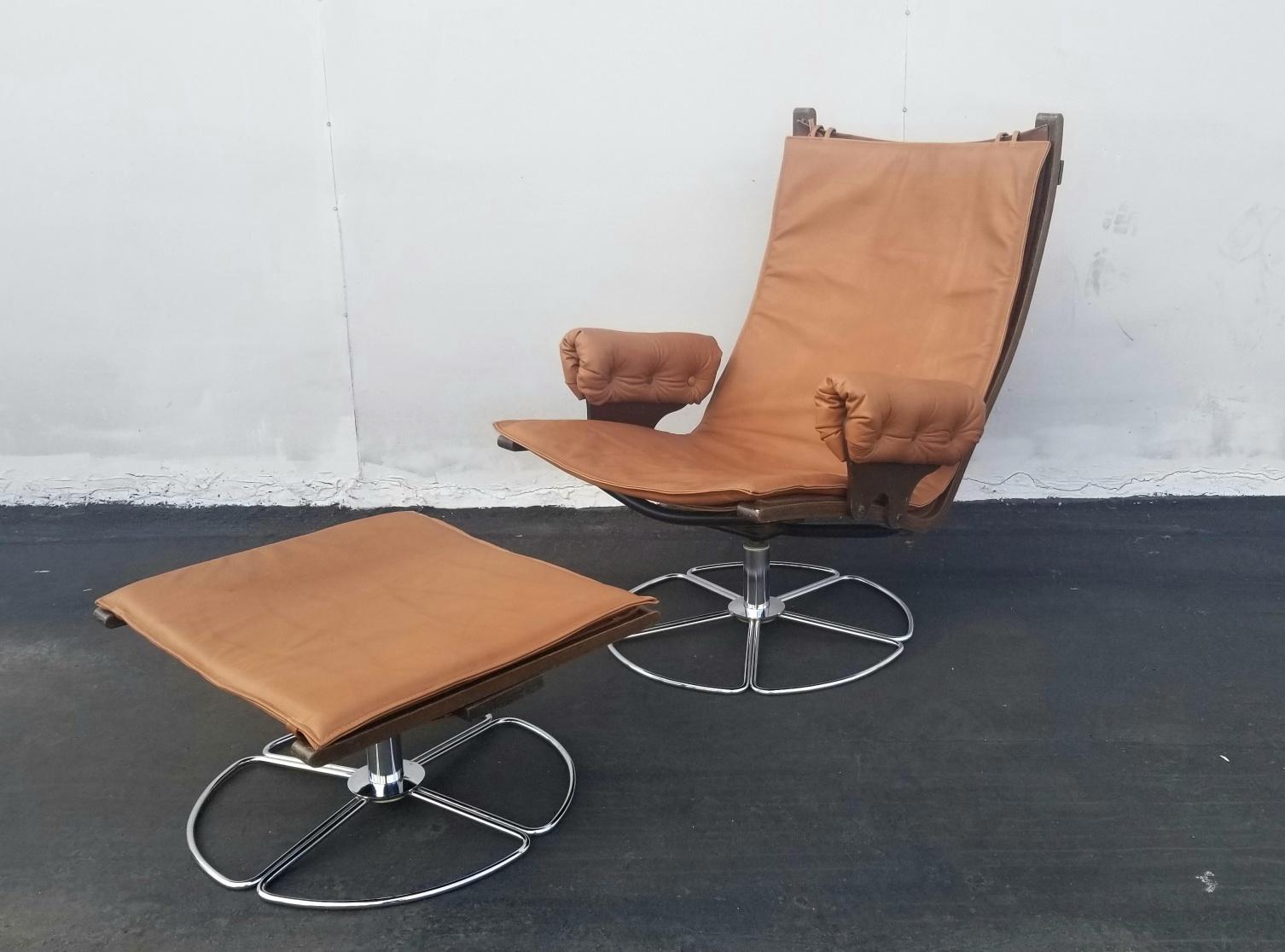 vintage lounge chair with ottoman