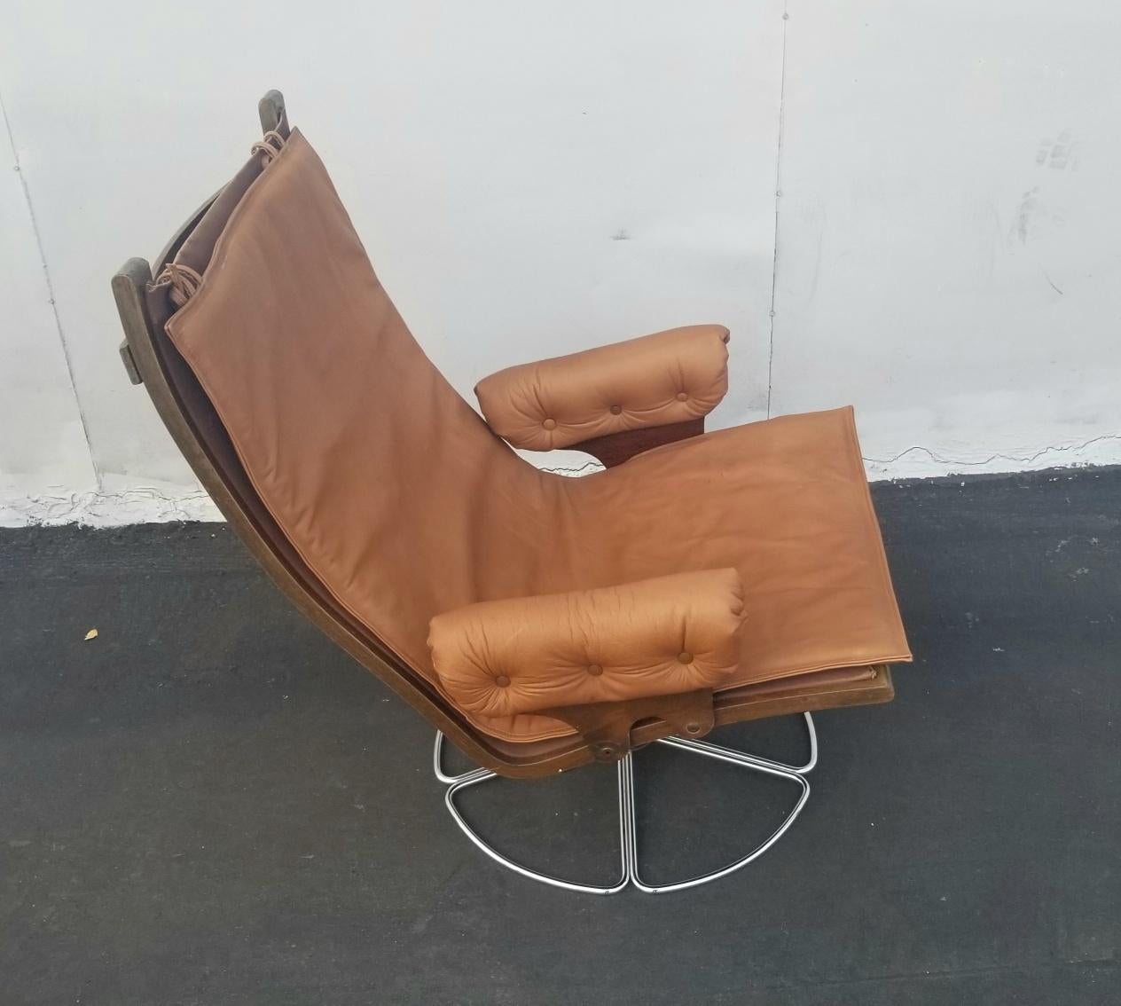 Mid-Century Modern Scandinavian Vintage Mid Century Lounge Chair and Ottoman For Sale