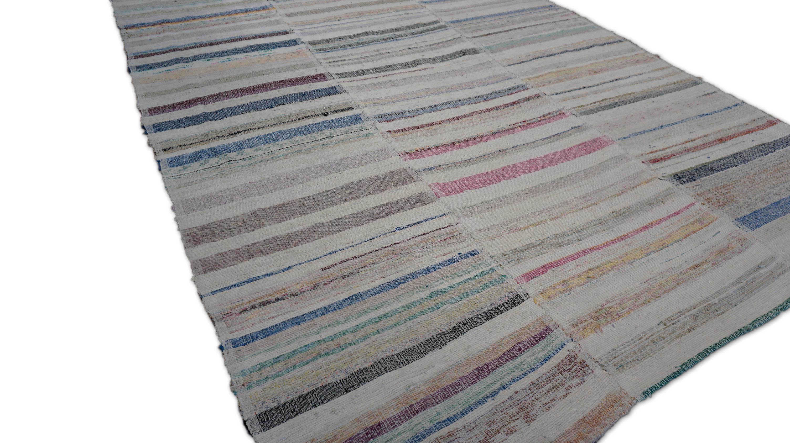 Skandinavischer Vintage Mehrfarbiger gestreifter Wollteppich 6'6''x10'8'' (Skandinavische Moderne) im Angebot